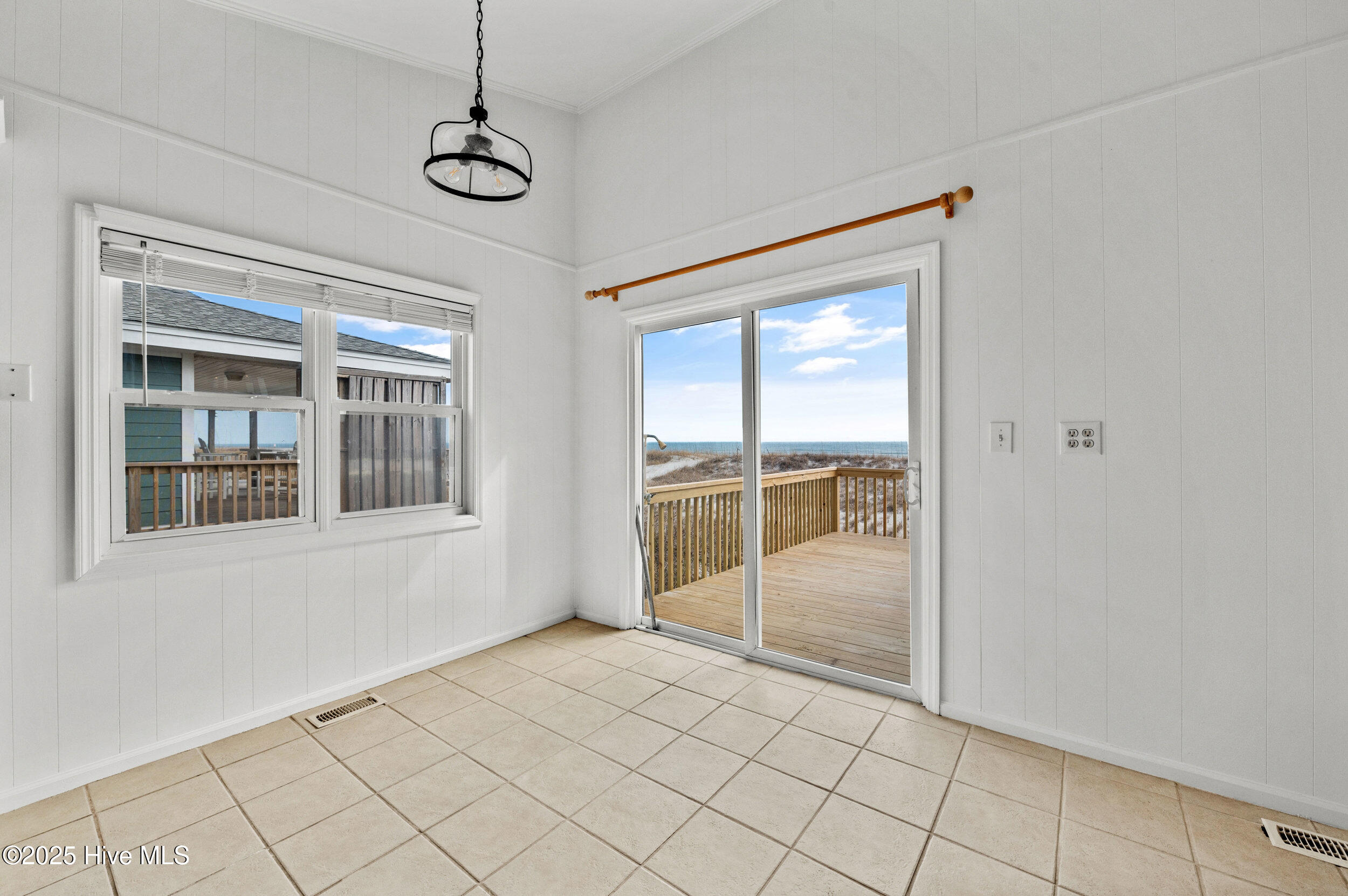 1413 Ocean Boulevard Property Photo 21