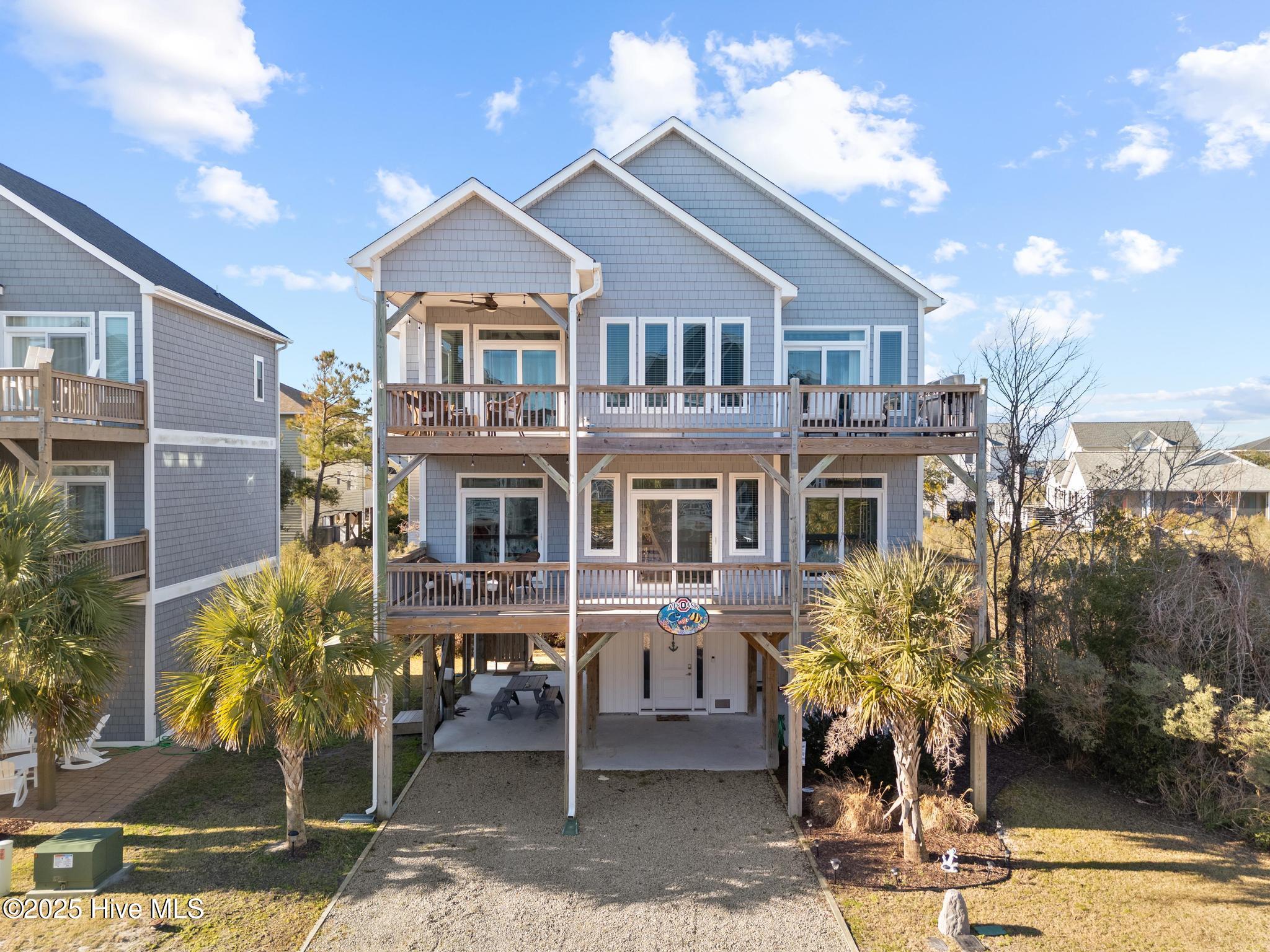 317 Oceanaire Lane Property Image