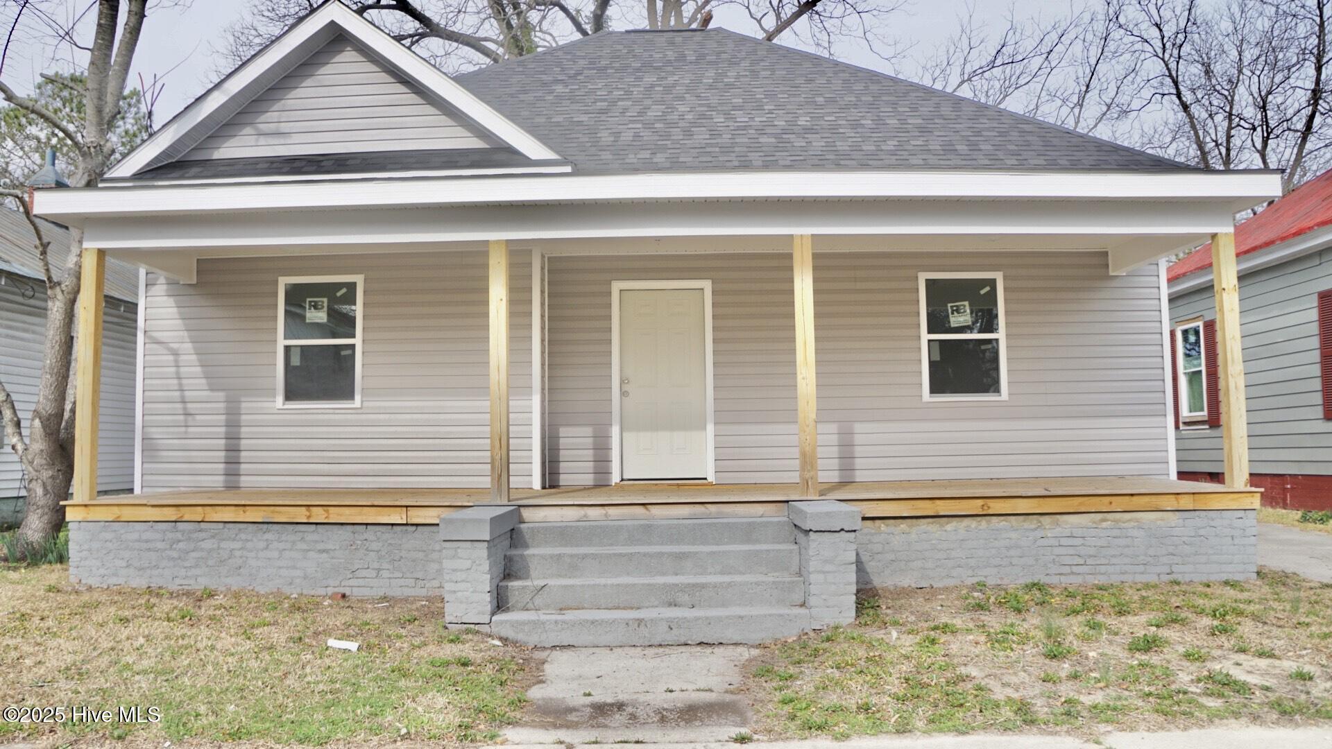 216 S Tillery Street Property Photo
