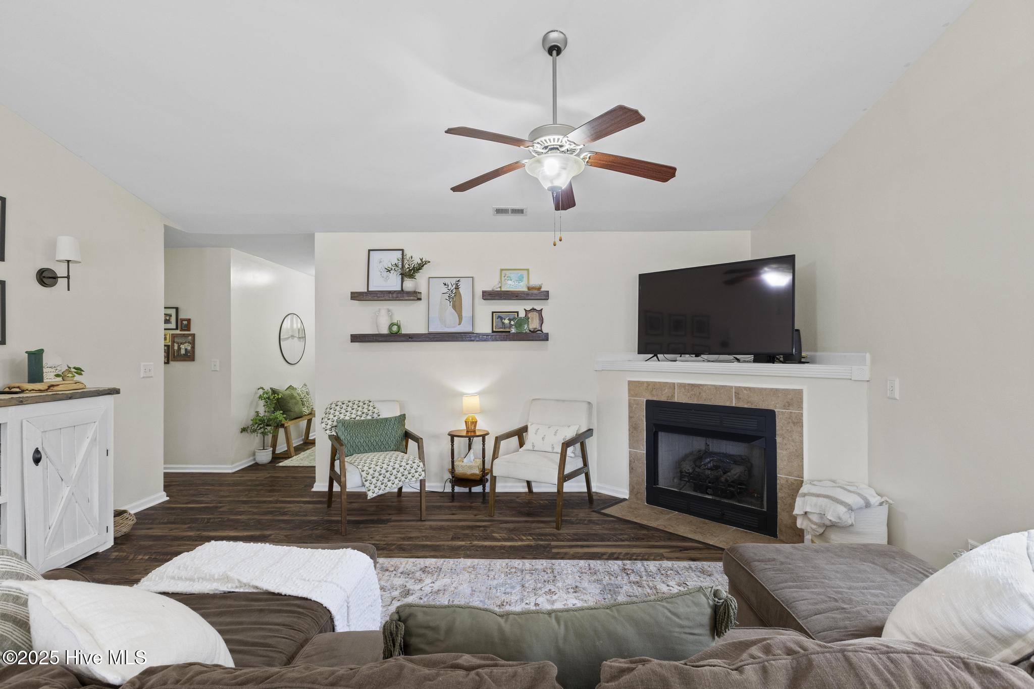 515 Poults Drive Property Photo 8