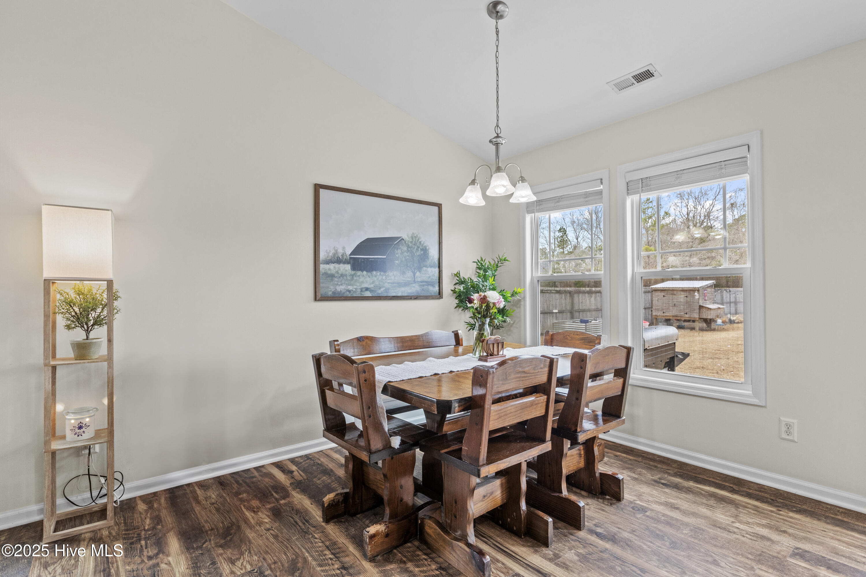 515 Poults Drive Property Photo 10