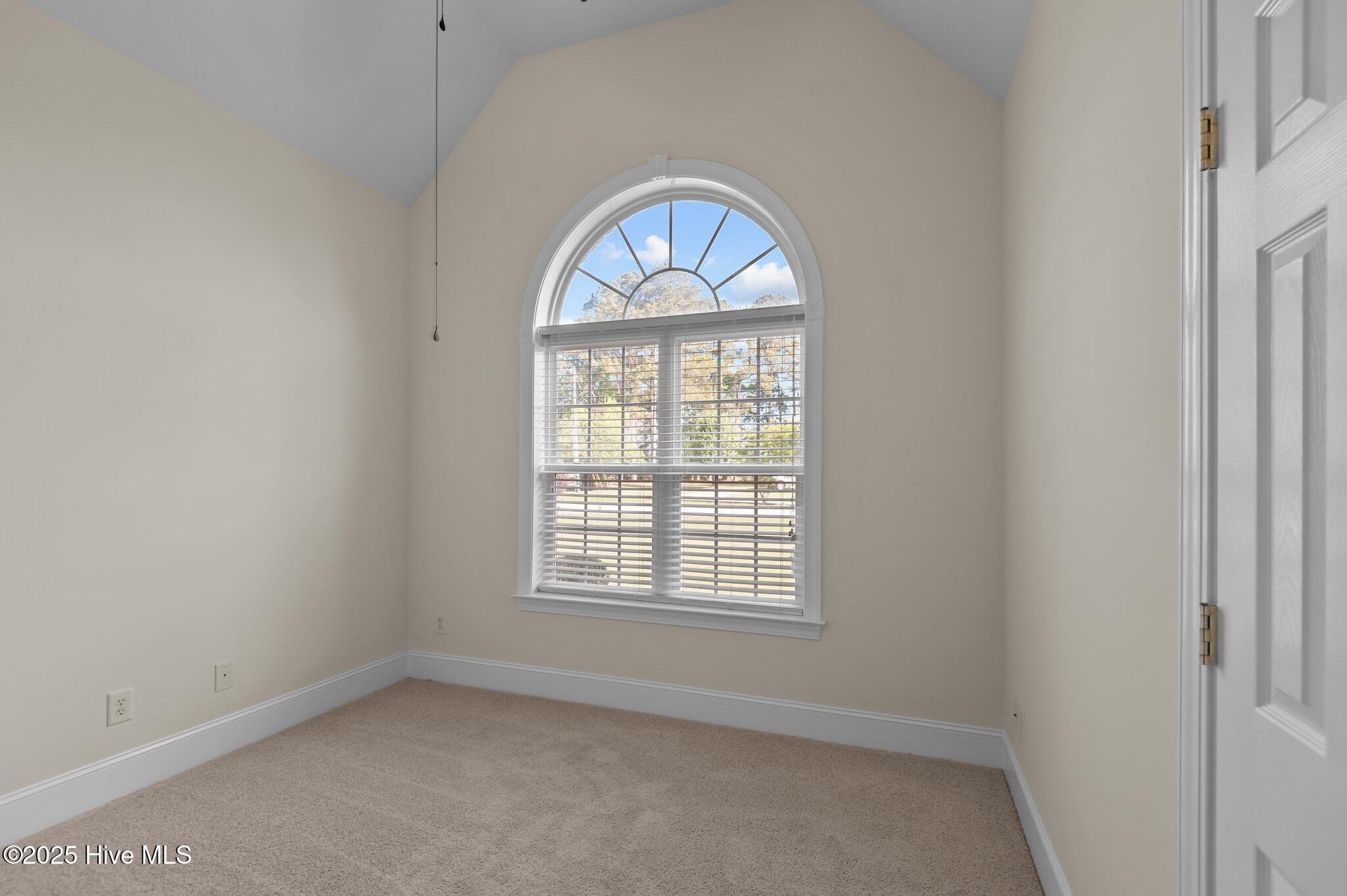 1314 Fox Hollow Drive Property Photo 9