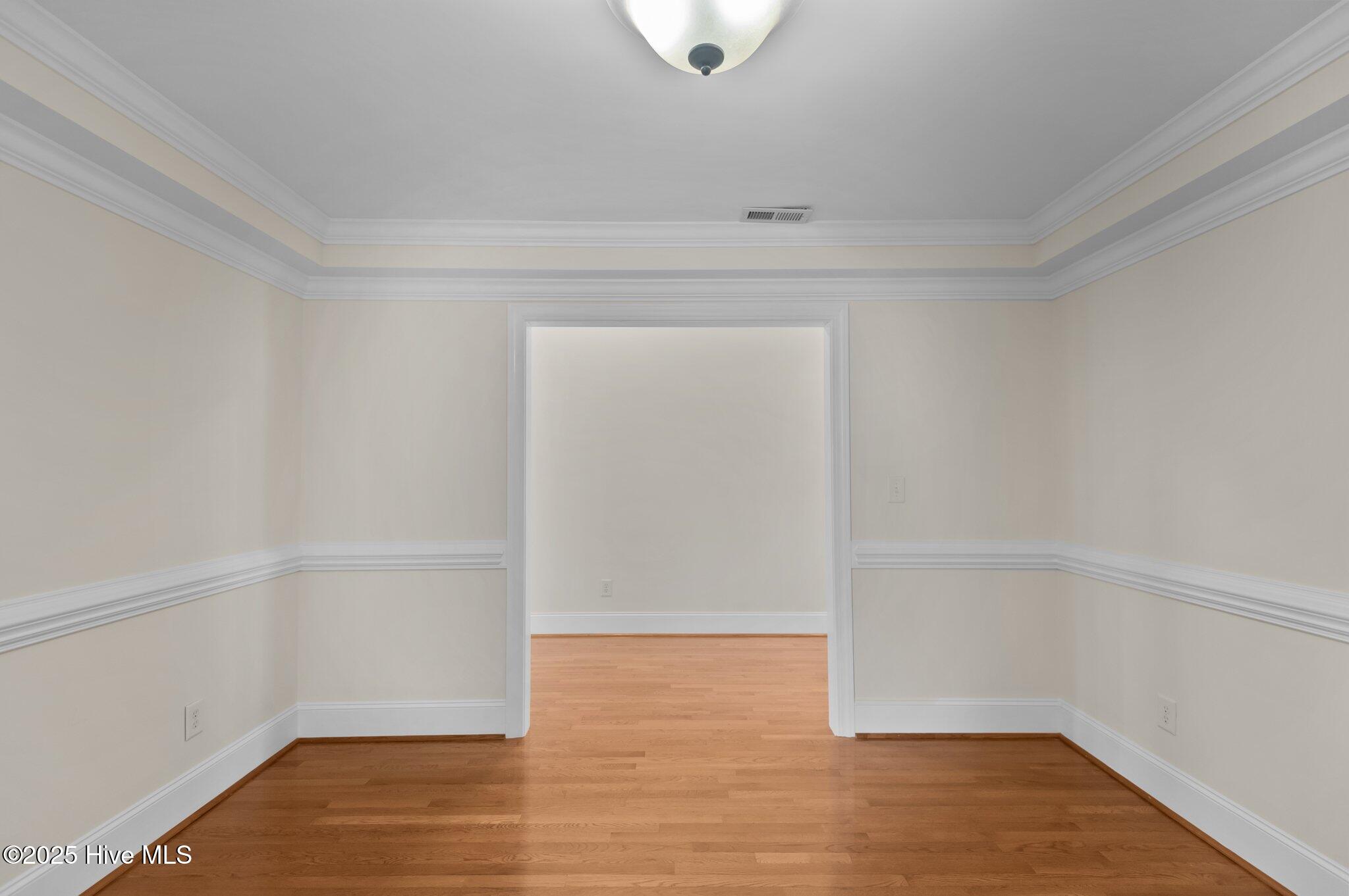 1314 Fox Hollow Drive Property Photo 12