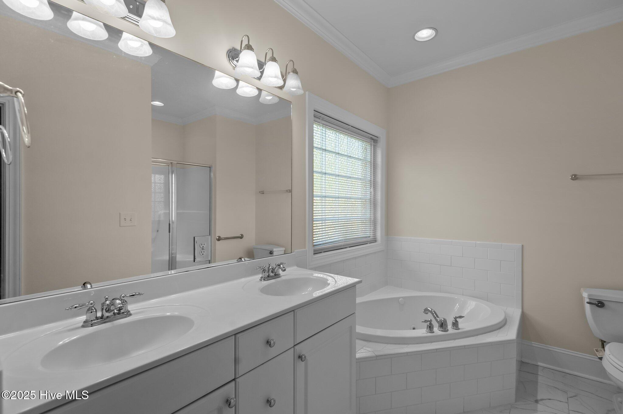 1314 Fox Hollow Drive Property Photo 28