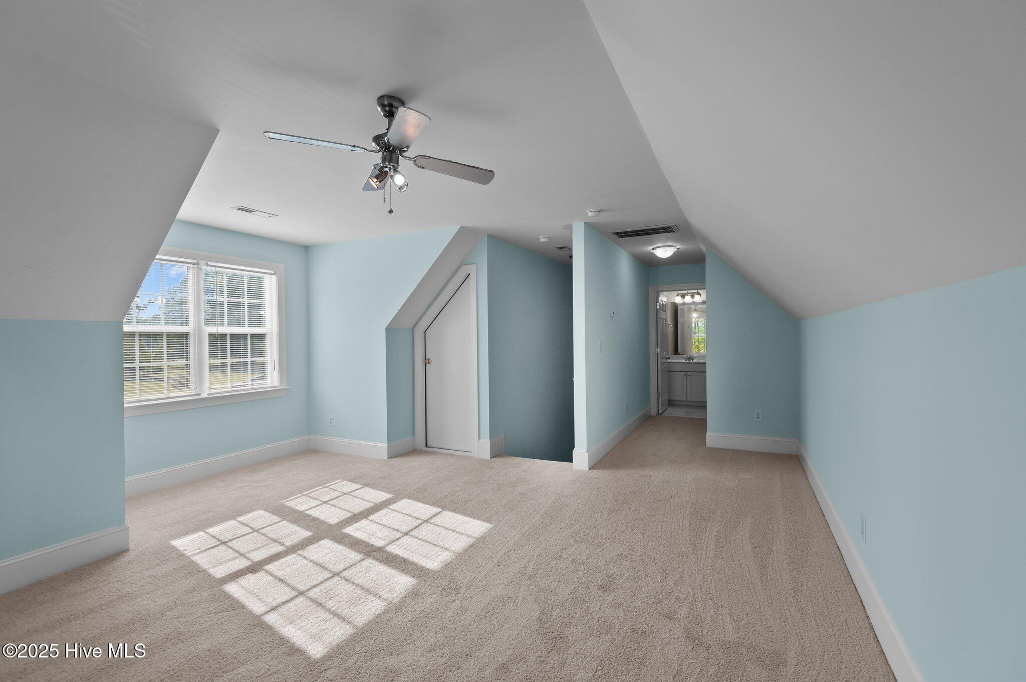 1314 Fox Hollow Drive Property Photo 32