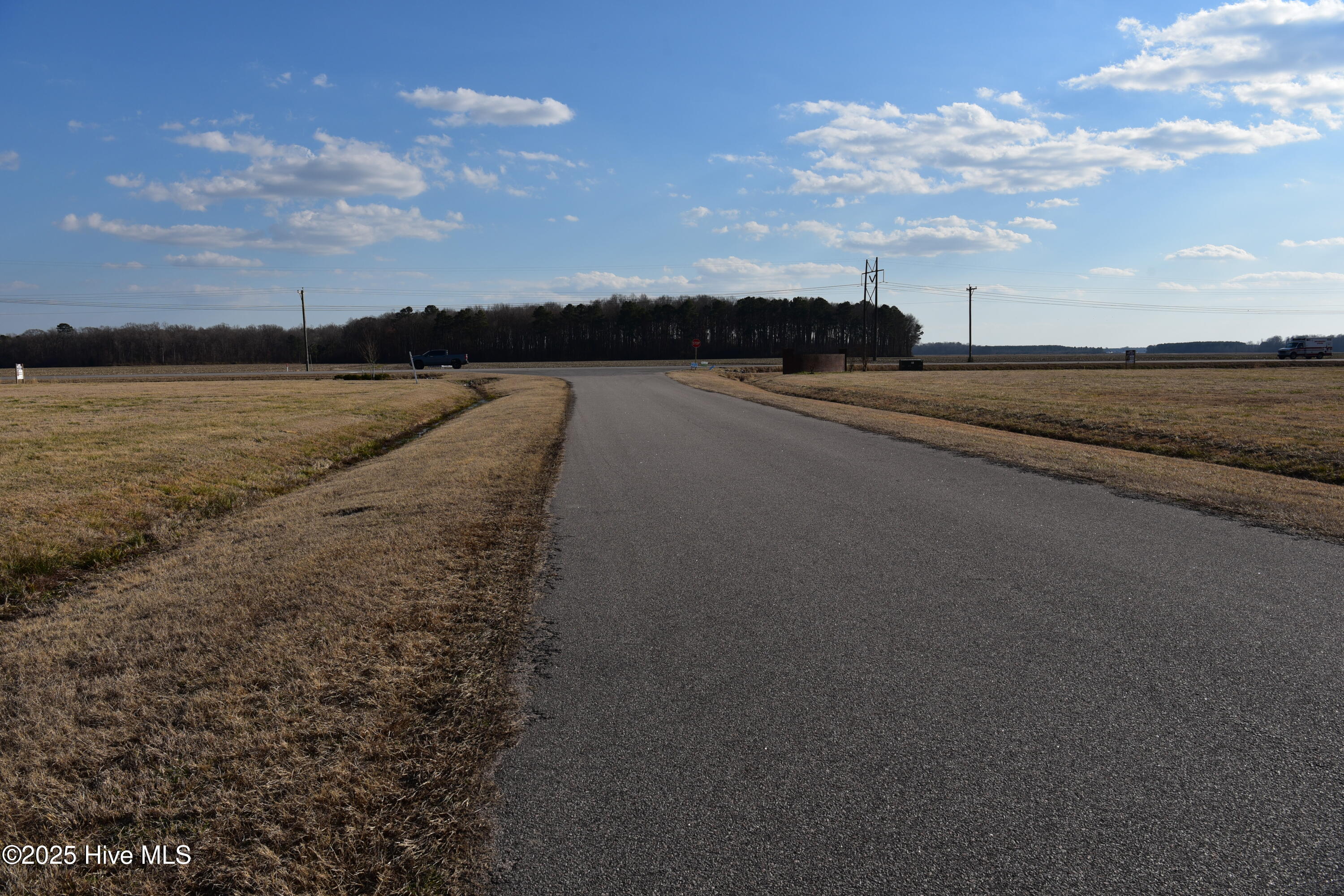 108 Boxcar Way Property Photo 3