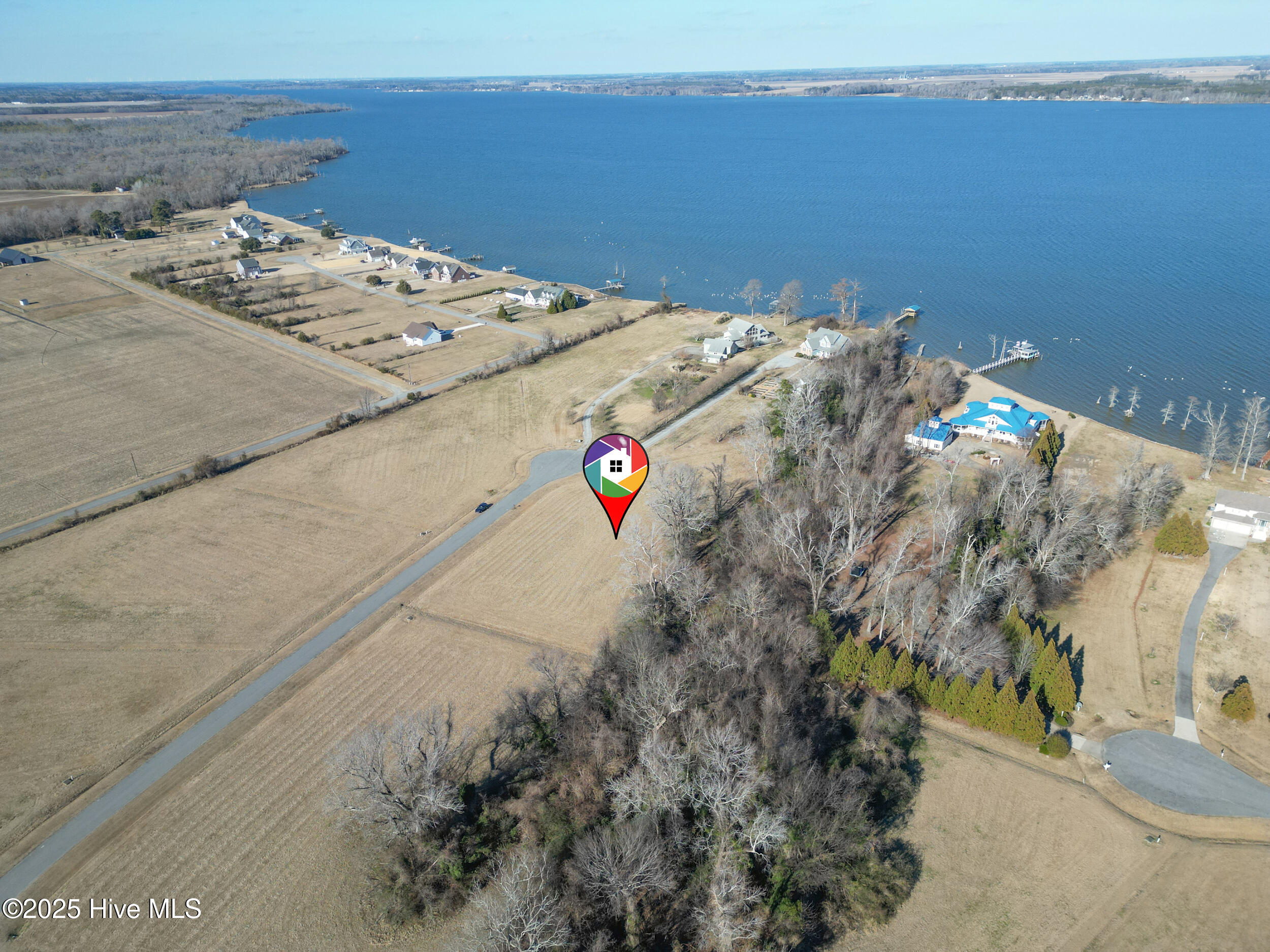 260 Blue Heron Boulevard Property Photo 8