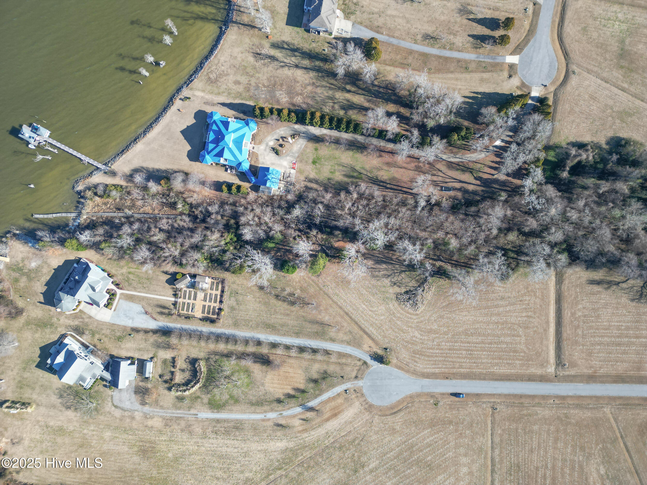 260 Blue Heron Boulevard Property Photo 20