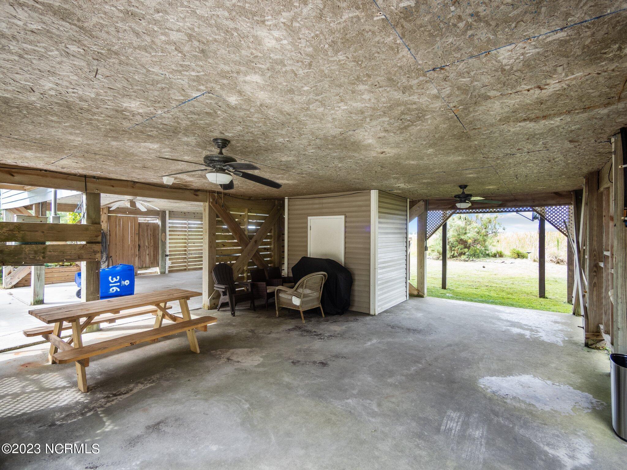 314 Bay Circle Property Photo 40