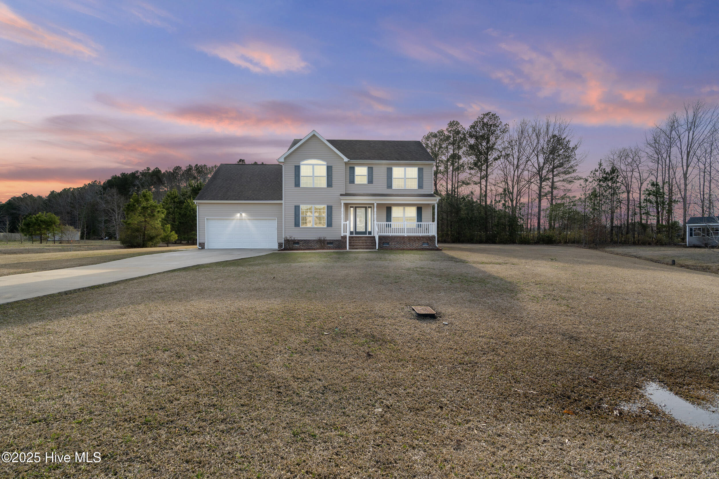 103 Windsor Court Property Photo
