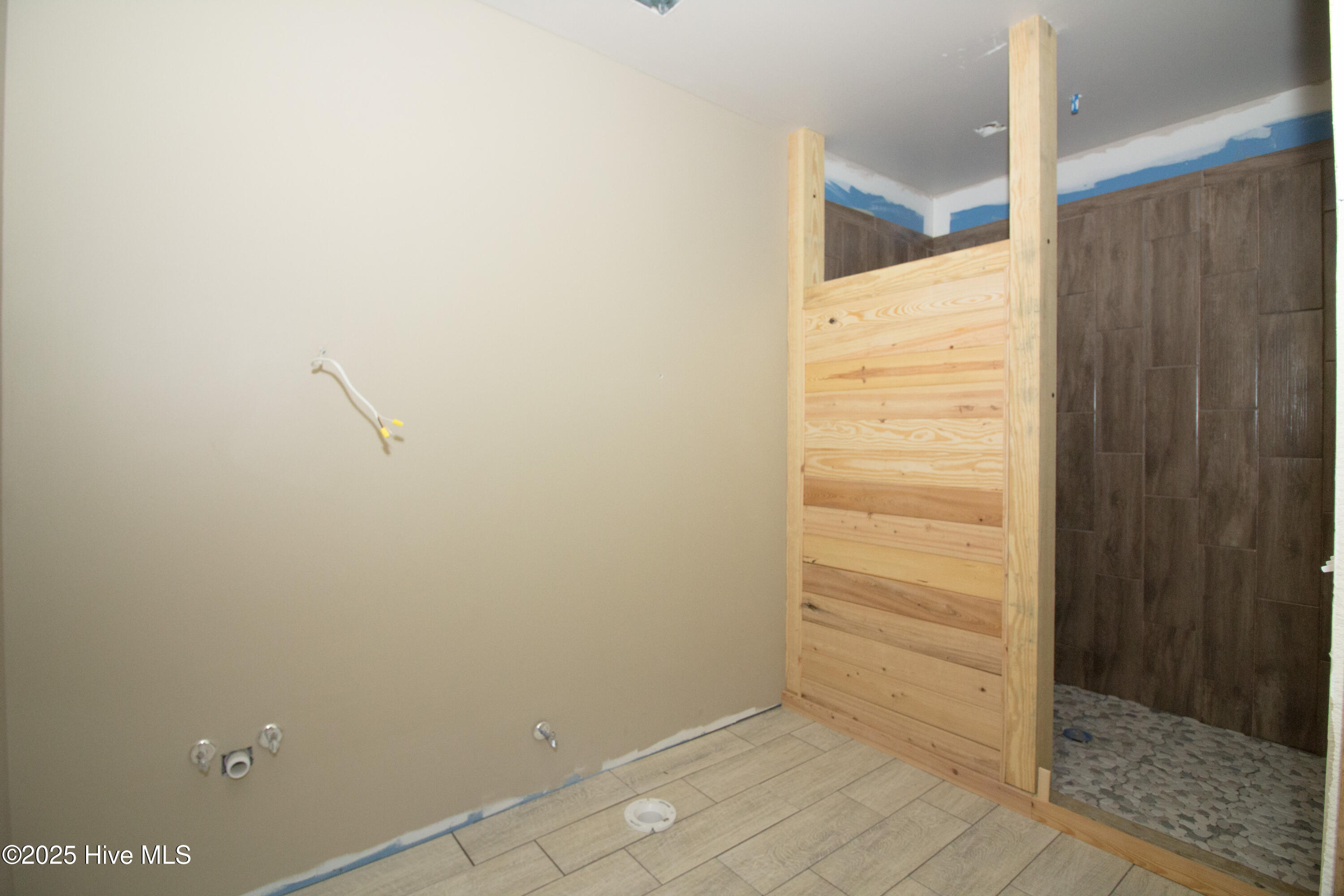 354 Winchester Drive Property Photo 9