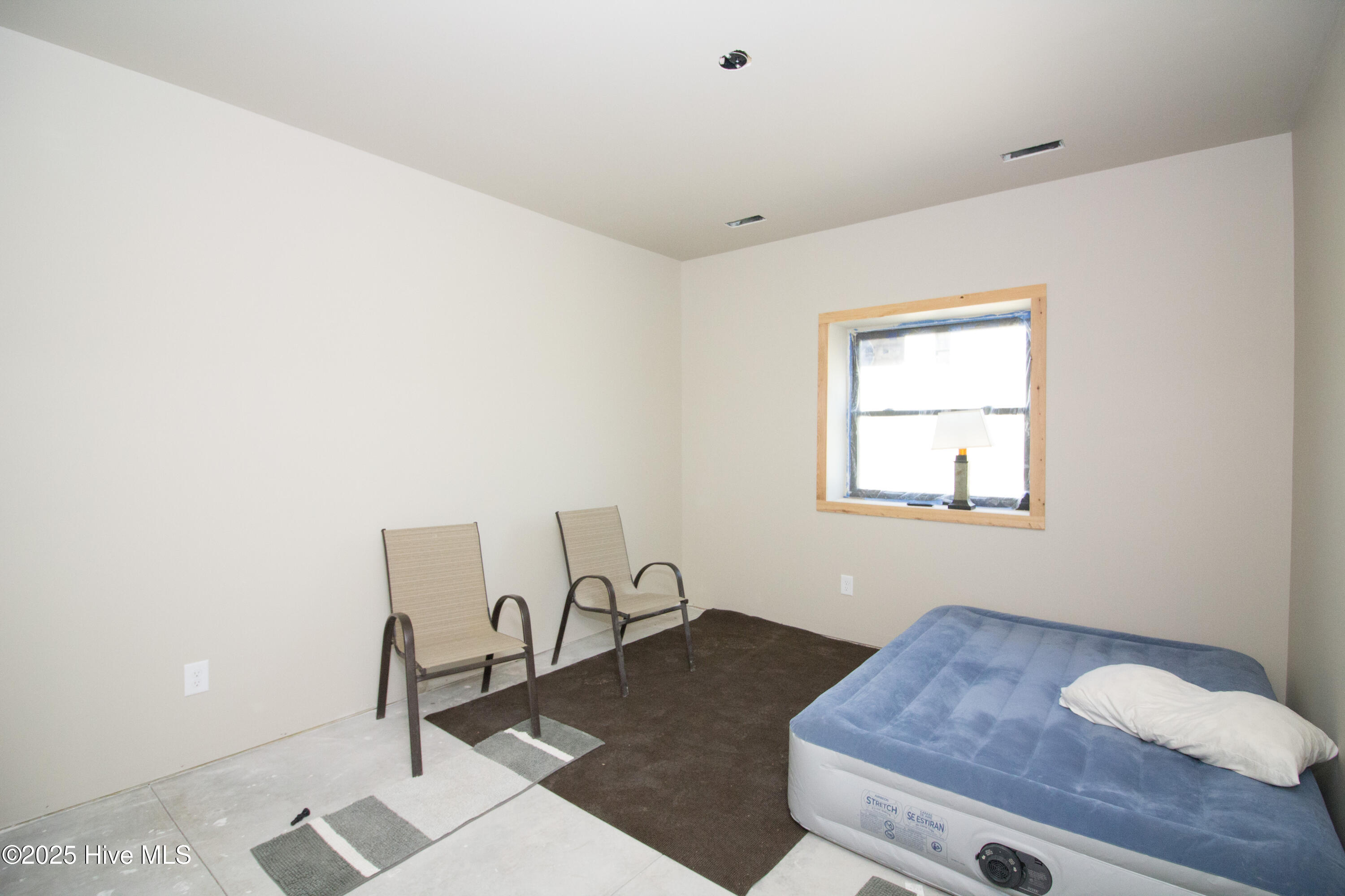 354 Winchester Drive Property Photo 13