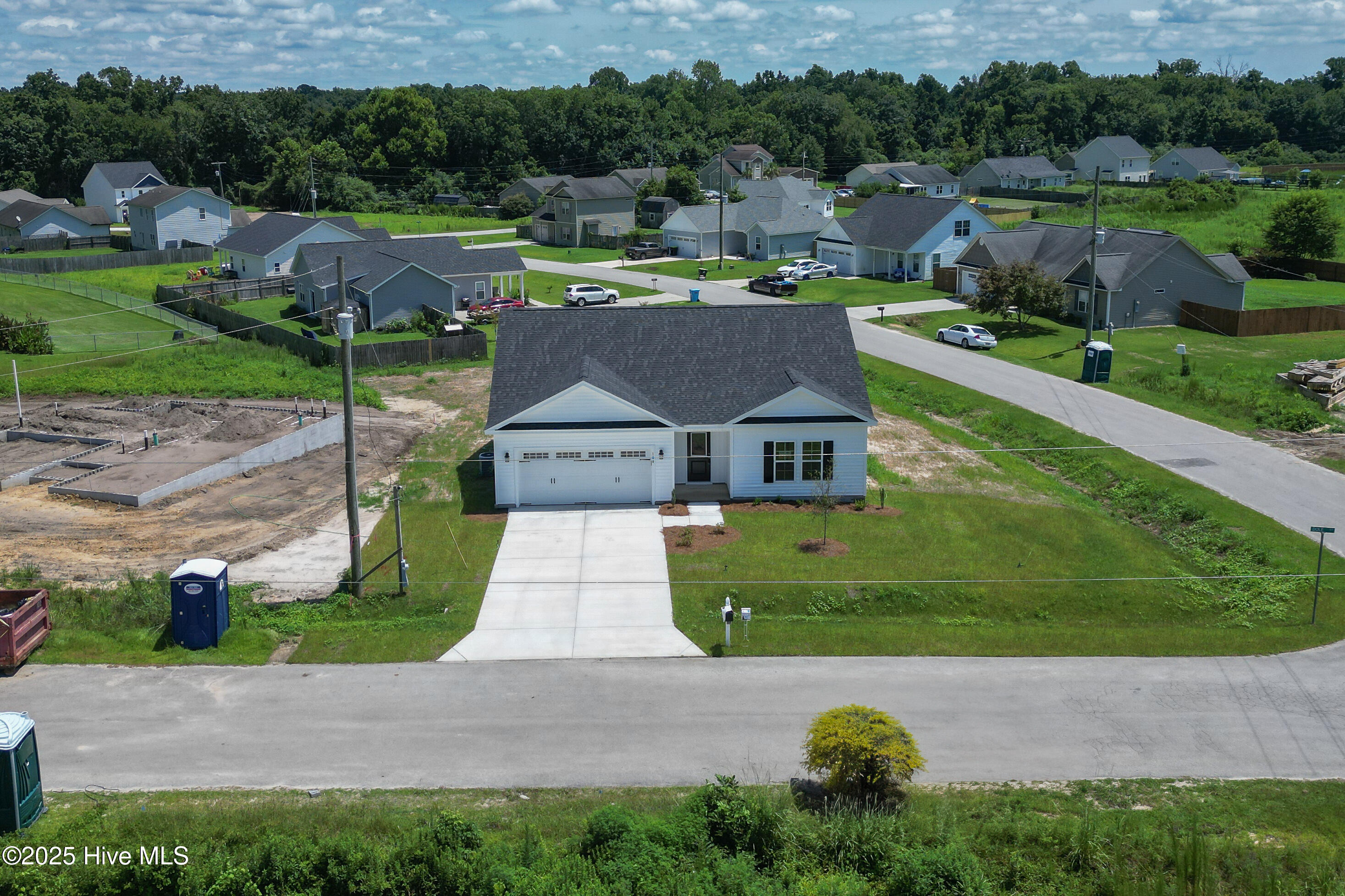 100 Dole Court Property Photo 2