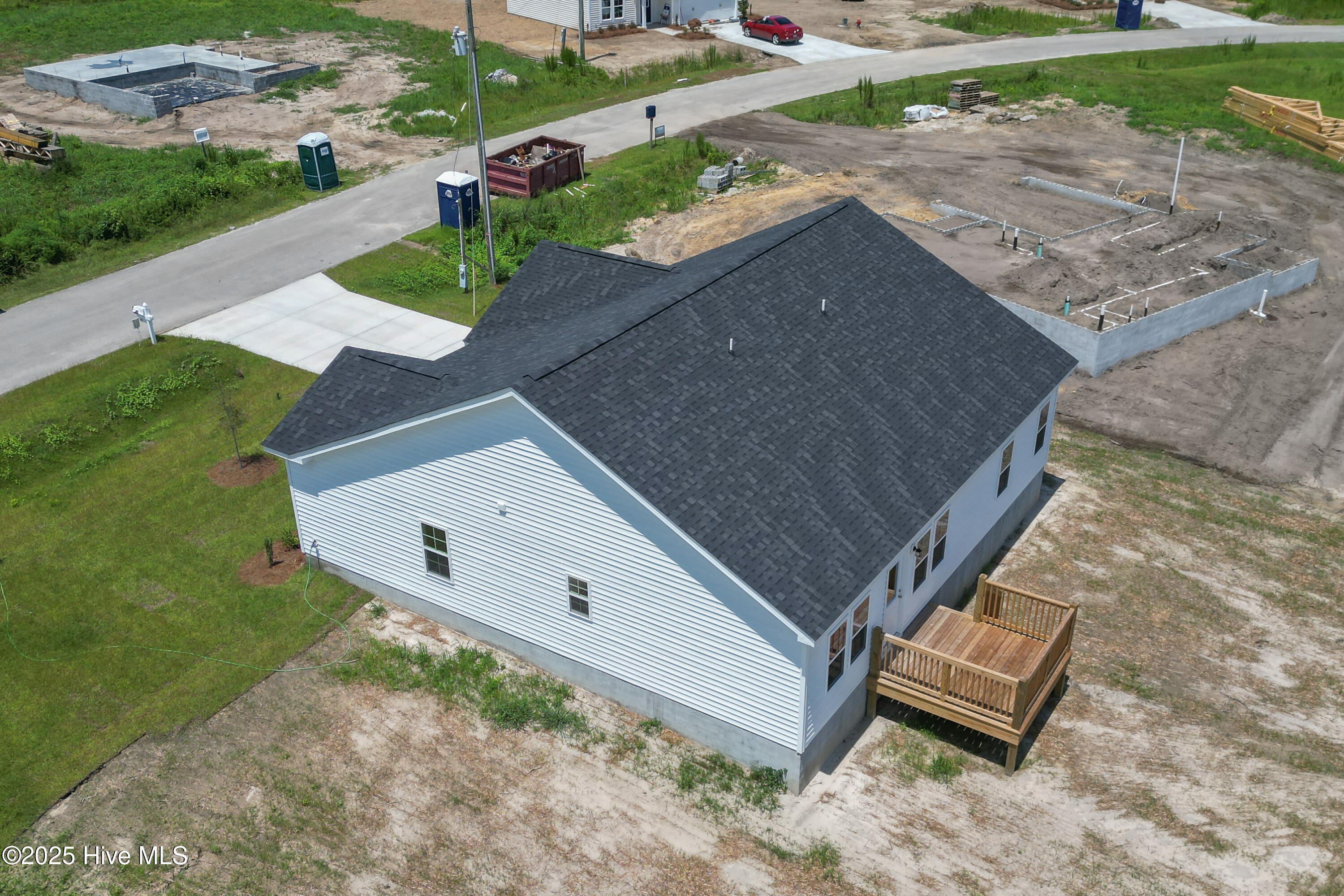 100 Dole Court Property Photo 3