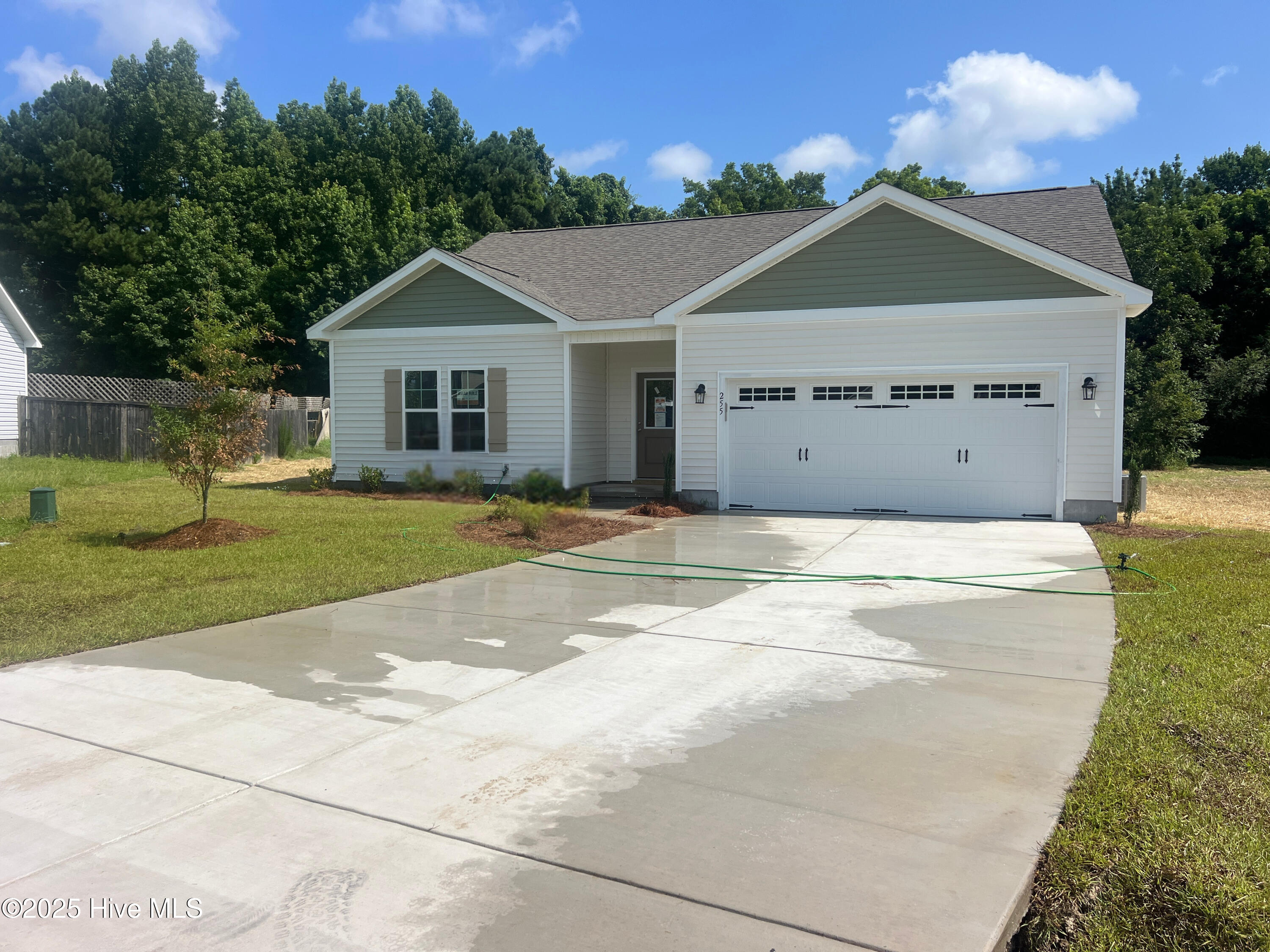 255 Deer Haven Drive Property Photo 1