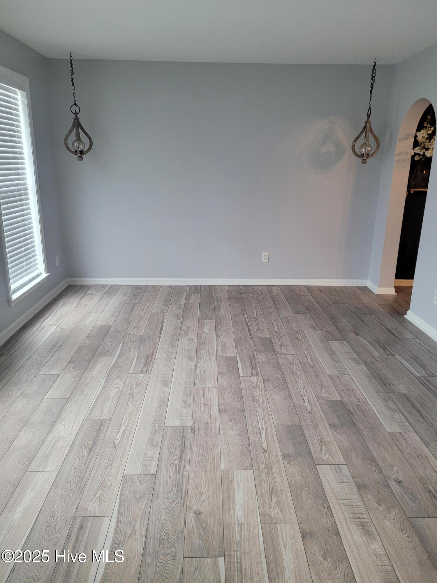 903 Pamela Drive Property Photo 10