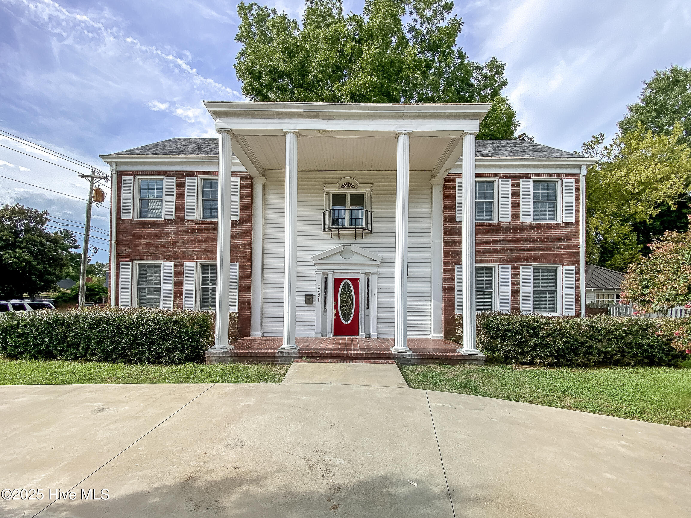 506 W Church Street Property Photo