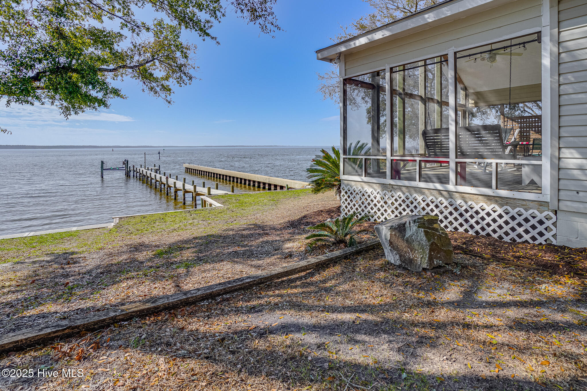 135 Minnesott Beach Road Property Photo 6