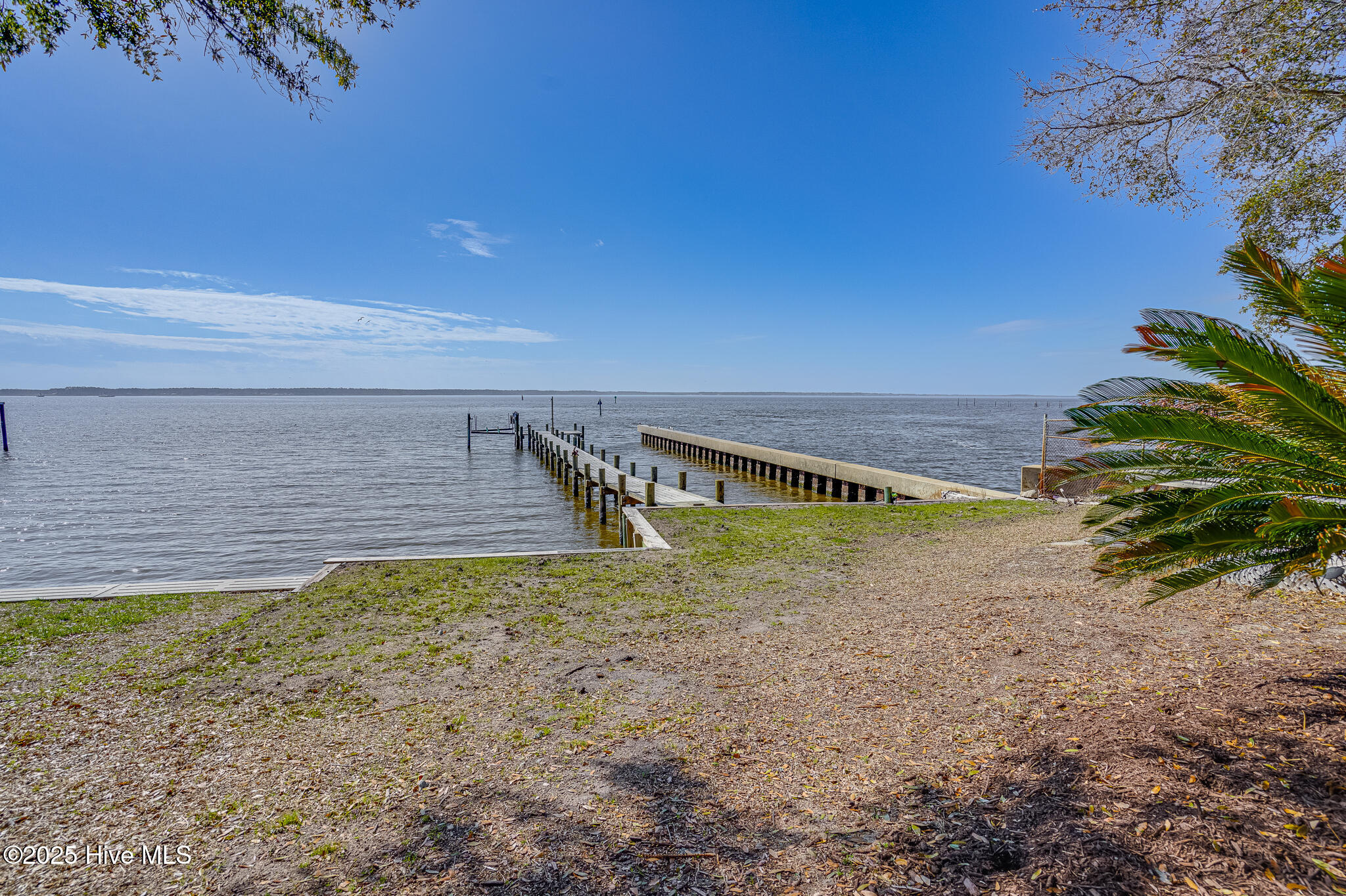135 Minnesott Beach Road Property Photo 18