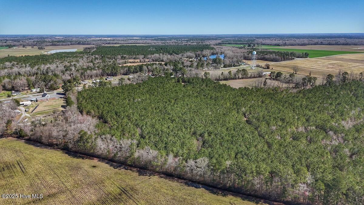 01 Highway 41 Property Photo 19