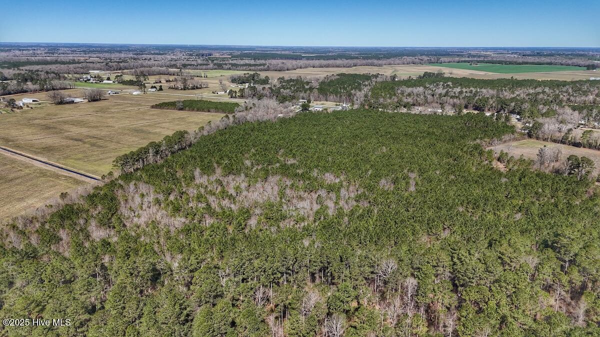 01 Highway 41 Property Photo 25