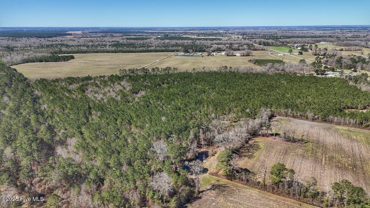01 Highway 41 Property Photo 29