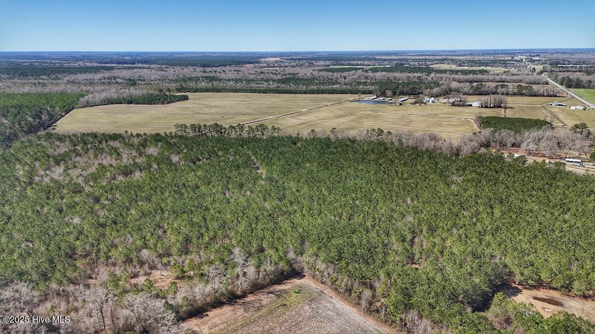 01 Highway 41 Property Photo 34