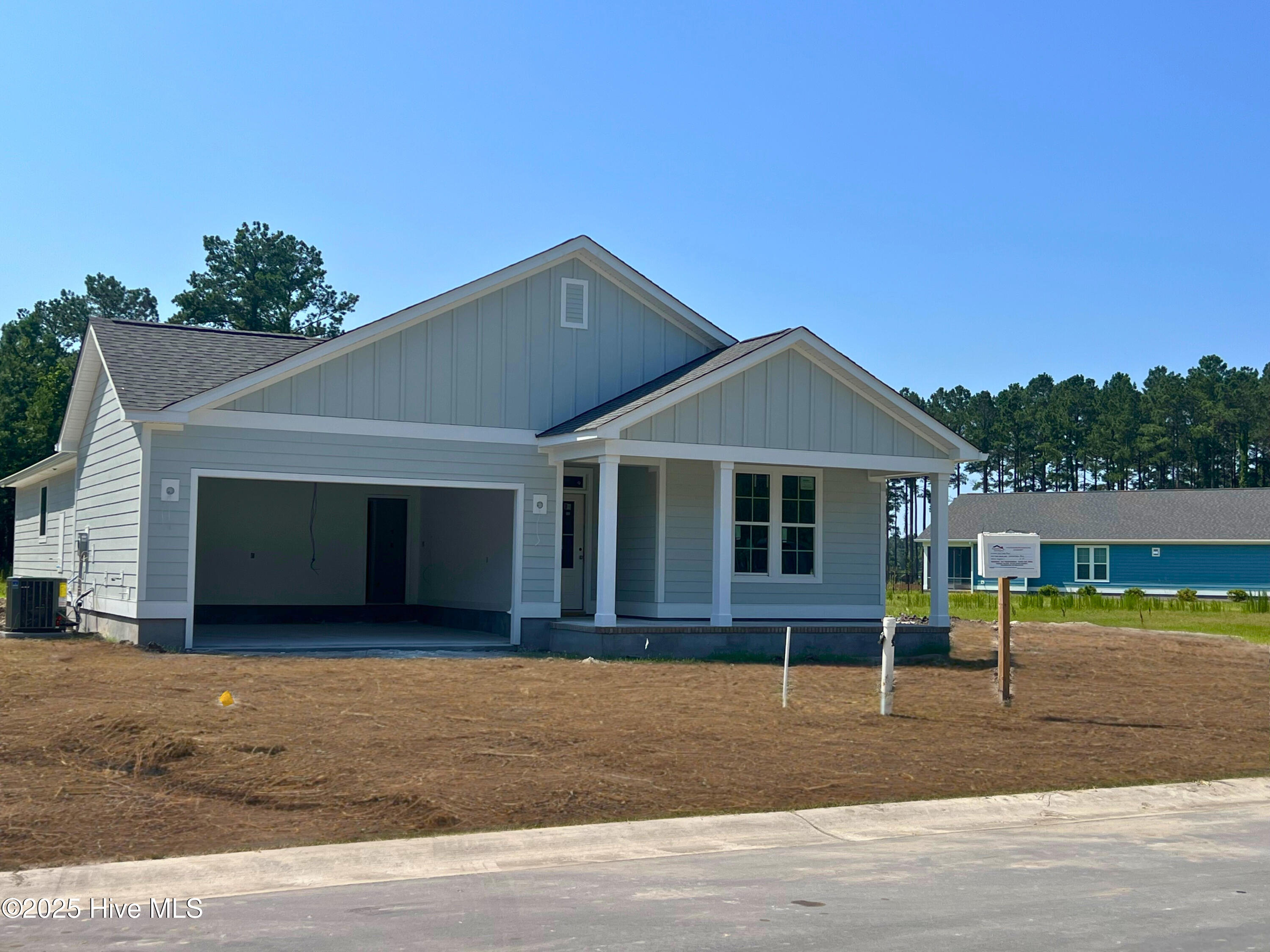 1002 Exeter Place Property Photo 1
