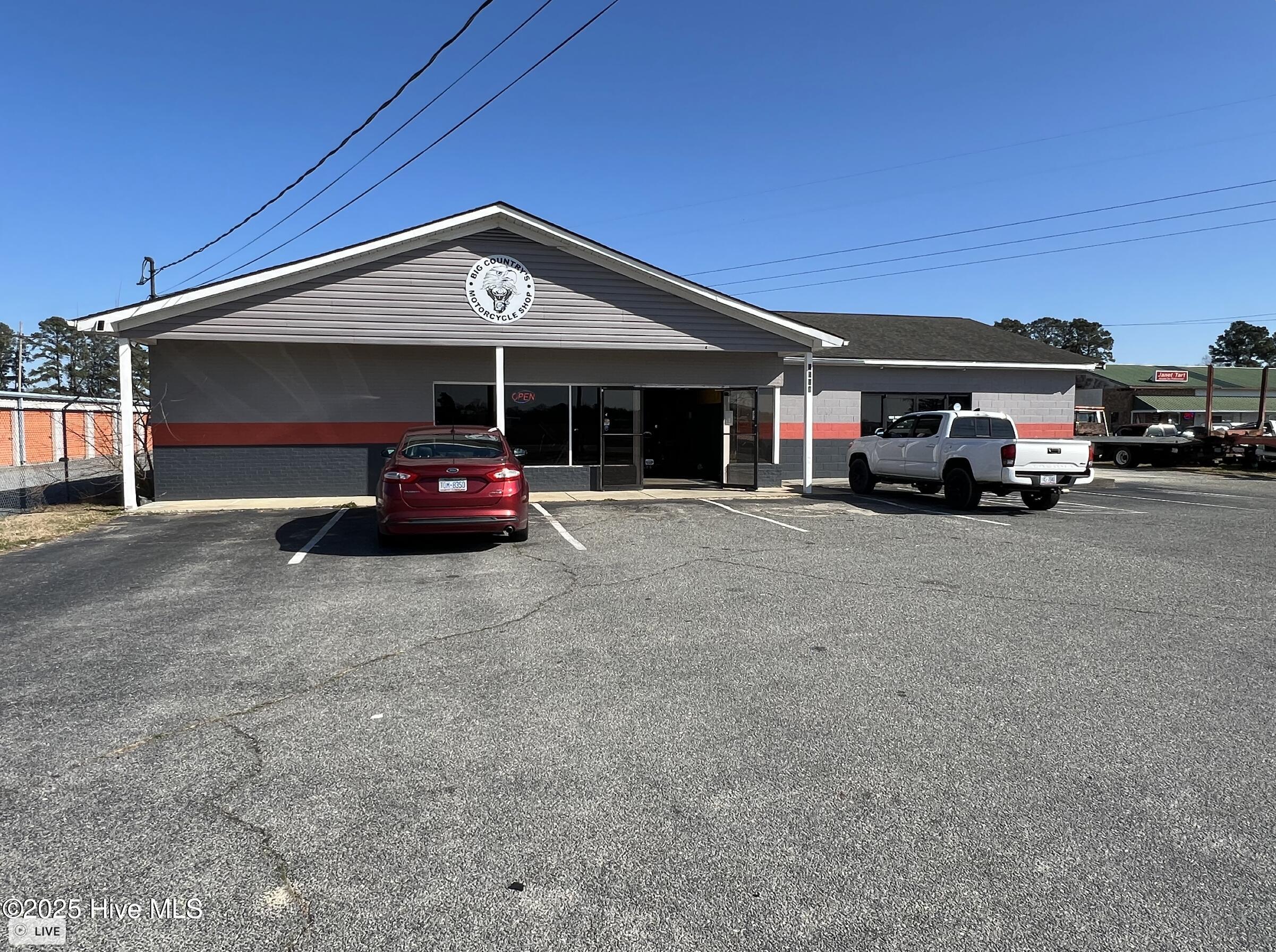 1524 Hobbton Highway Property Photo 2