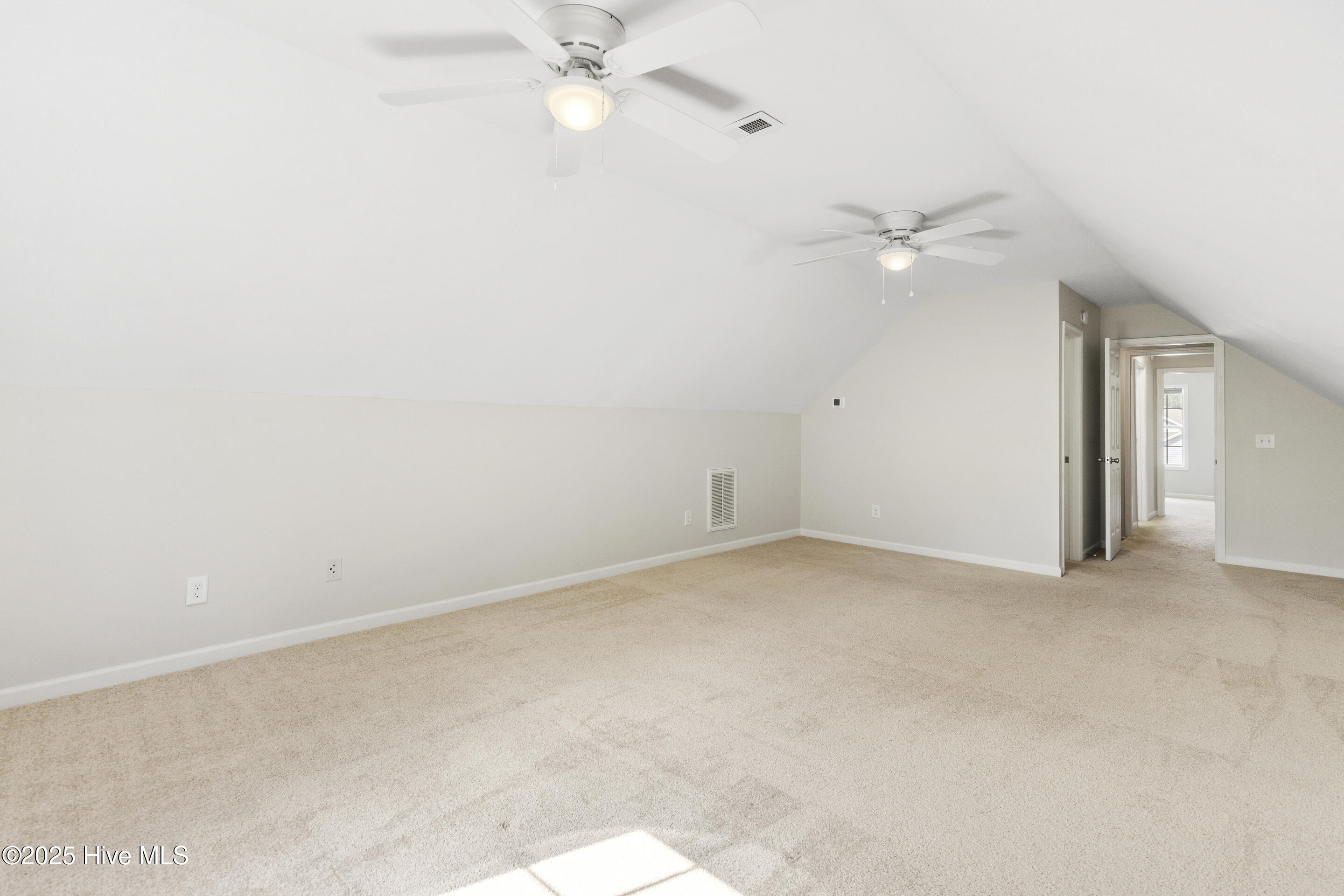 1010 Winterberry Circle Property Photo 41
