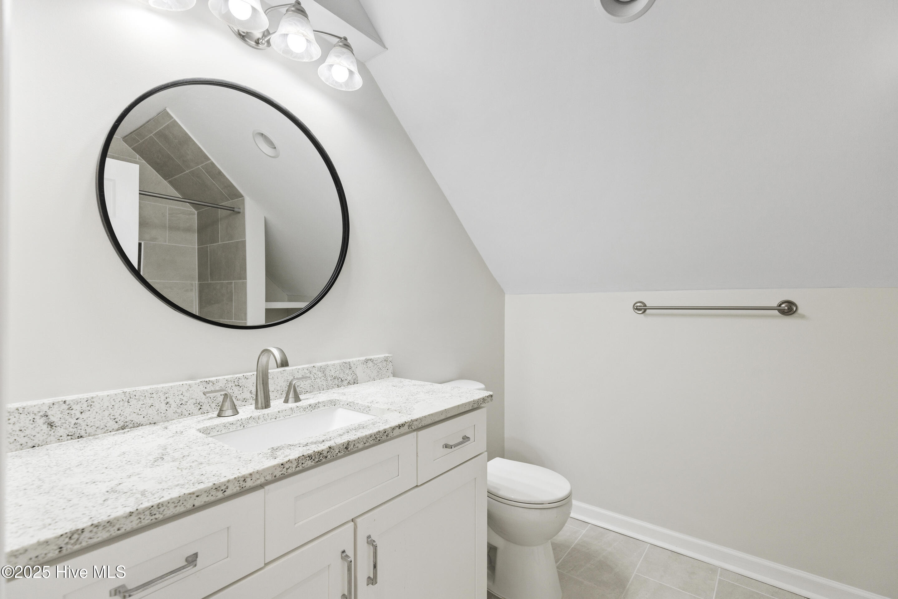 1010 Winterberry Circle Property Photo 43