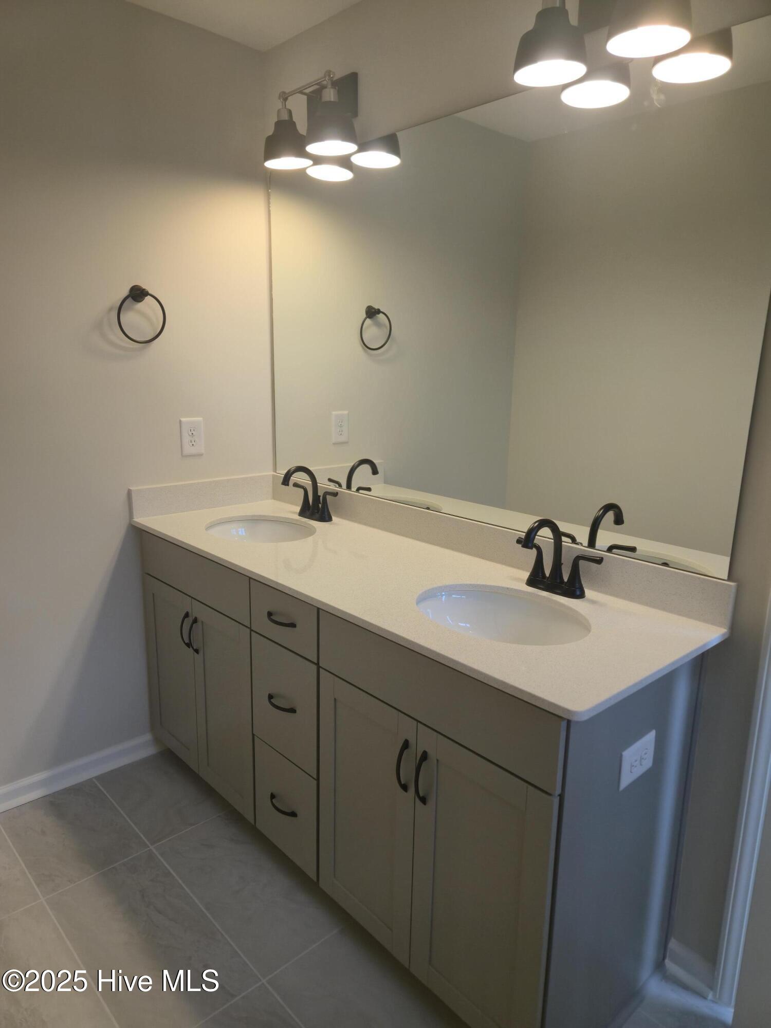 7415 Julius Dr, #101 Property Photo 13