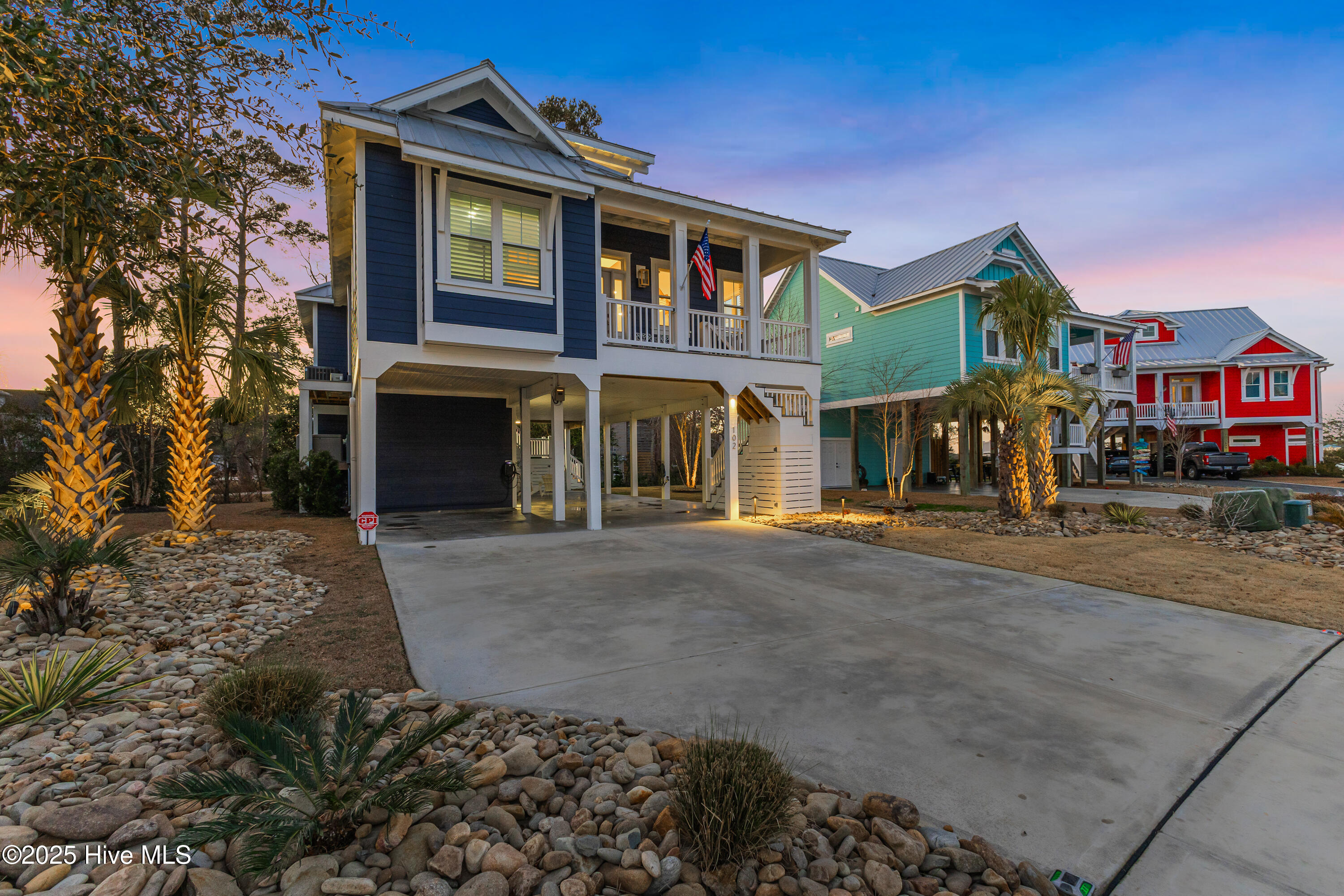 102 Lucas Cove Property Photo 3