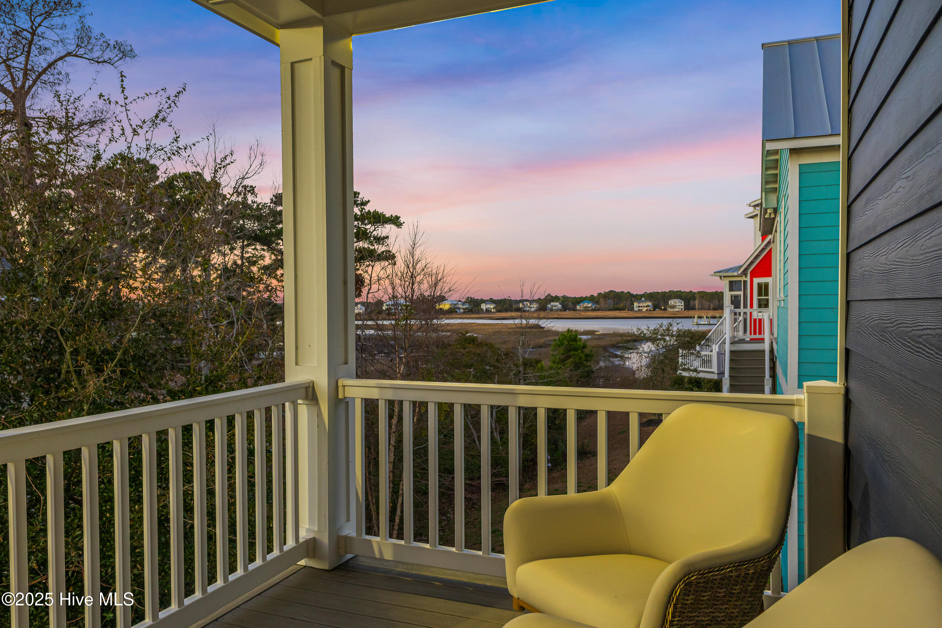 102 Lucas Cove Property Photo 5