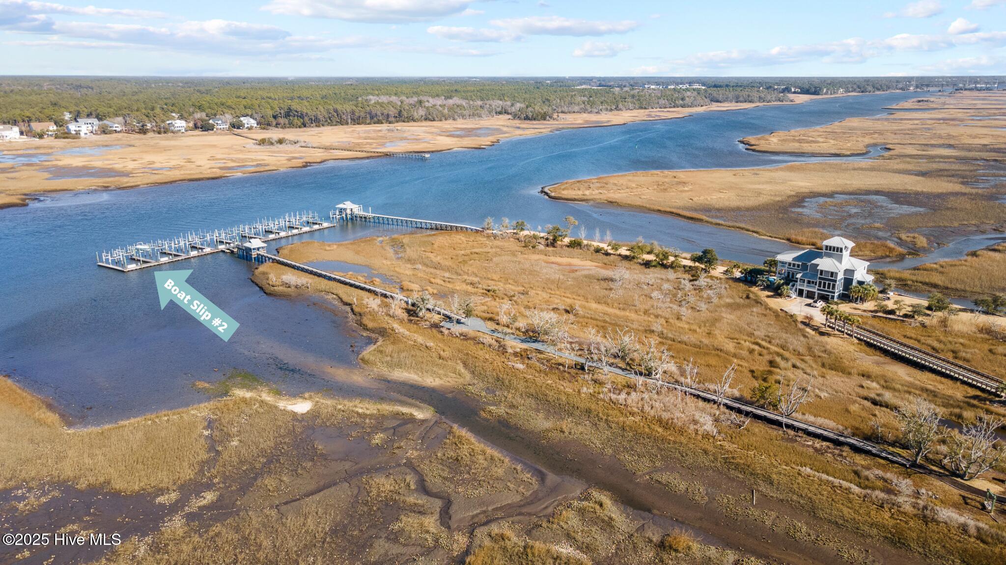102 Lucas Cove Property Photo 6