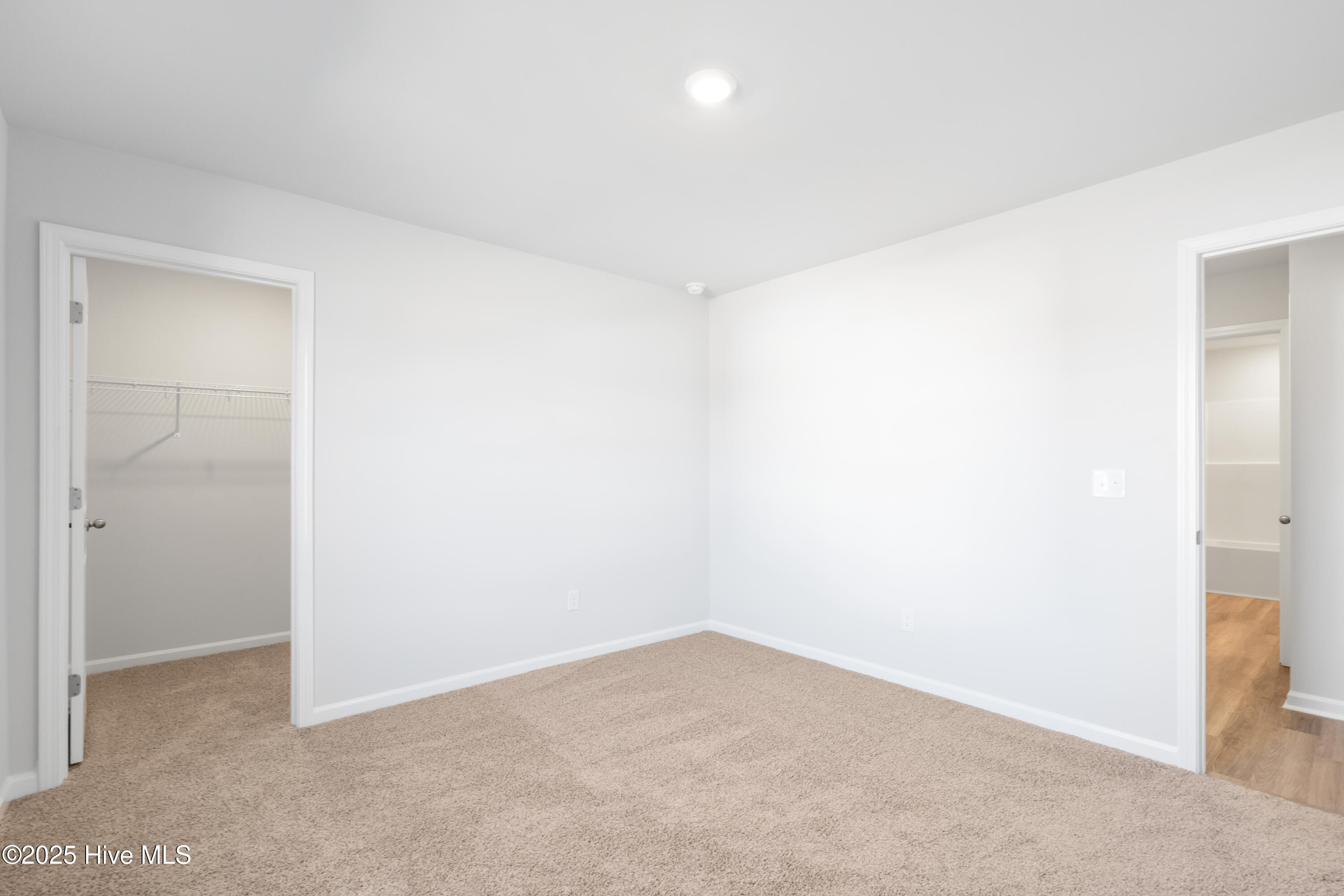 6918 Seaside Palms Place Property Photo 10