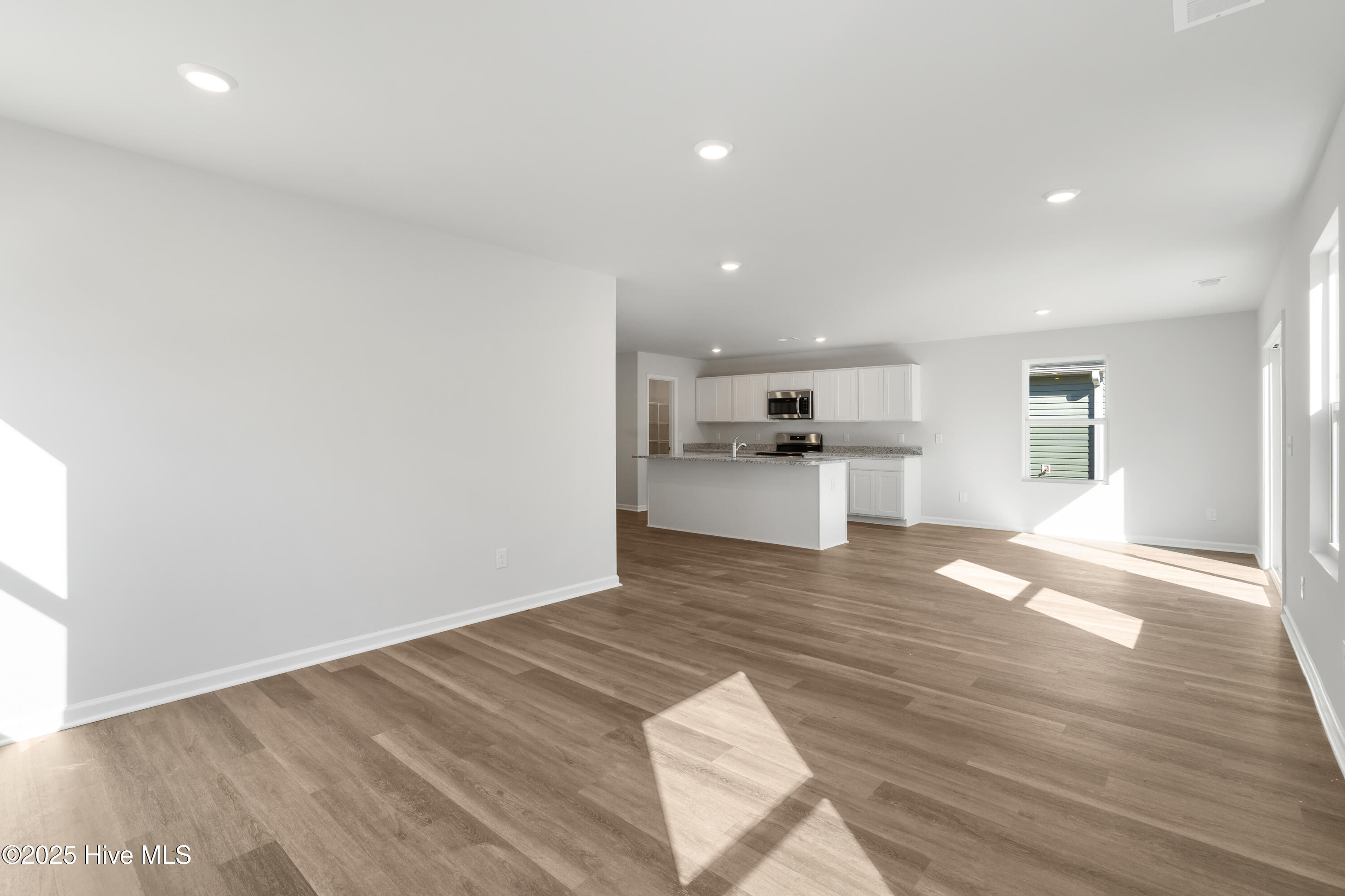6926 Seaside Palms Place Property Photo 18