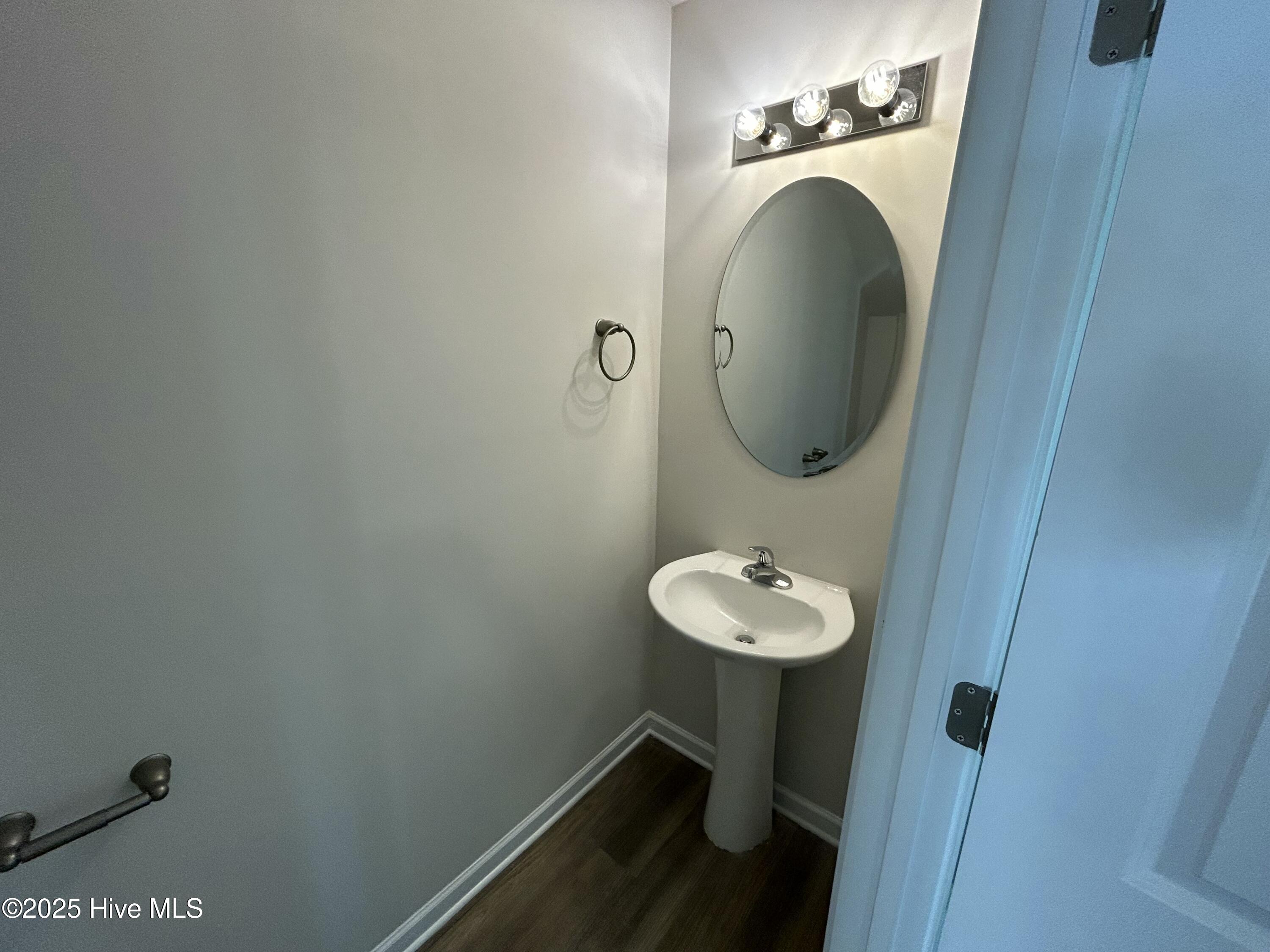 201 Sw Railroad Street Property Photo 4