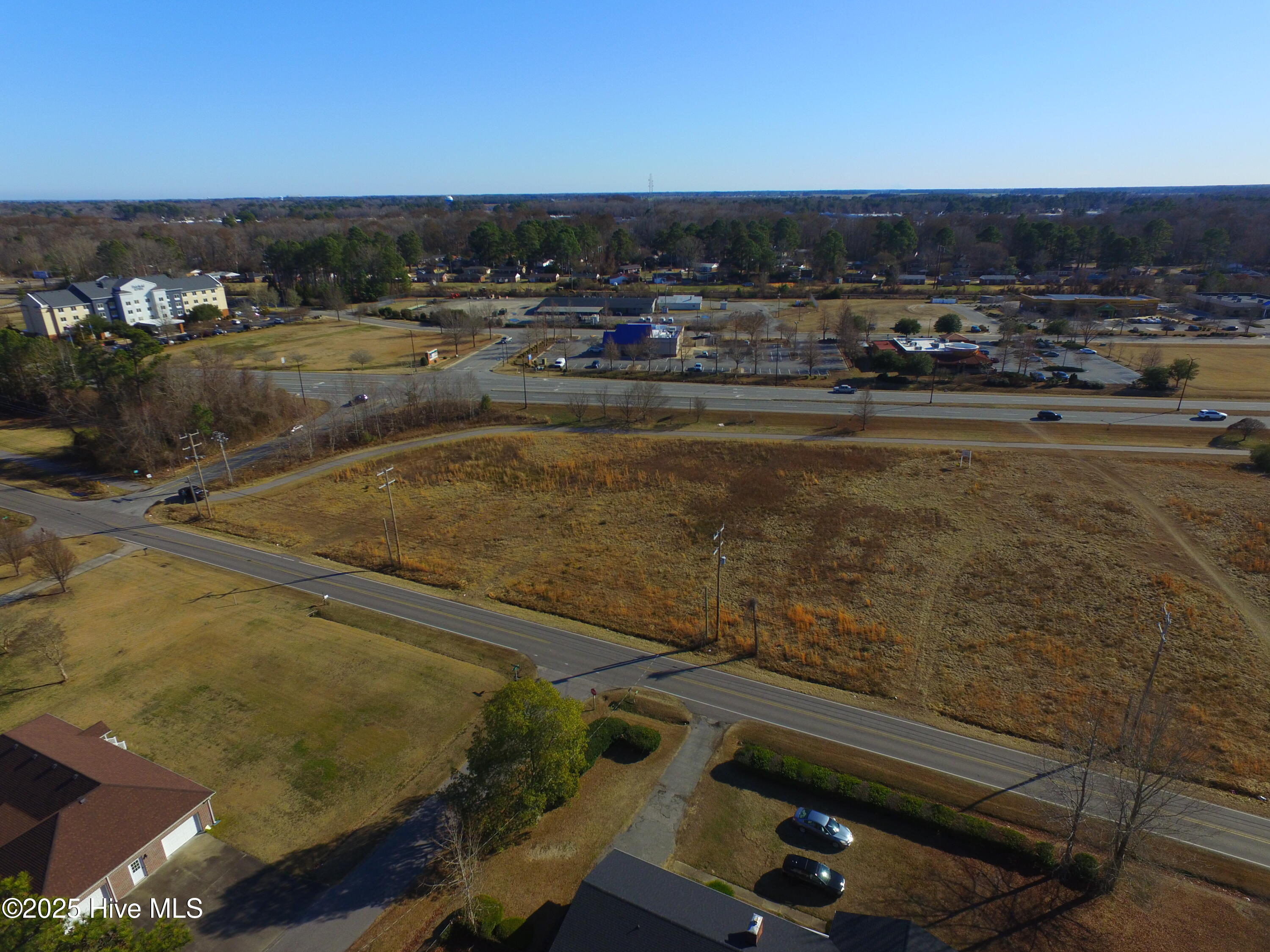 1903 W Church Street Property Photo 3