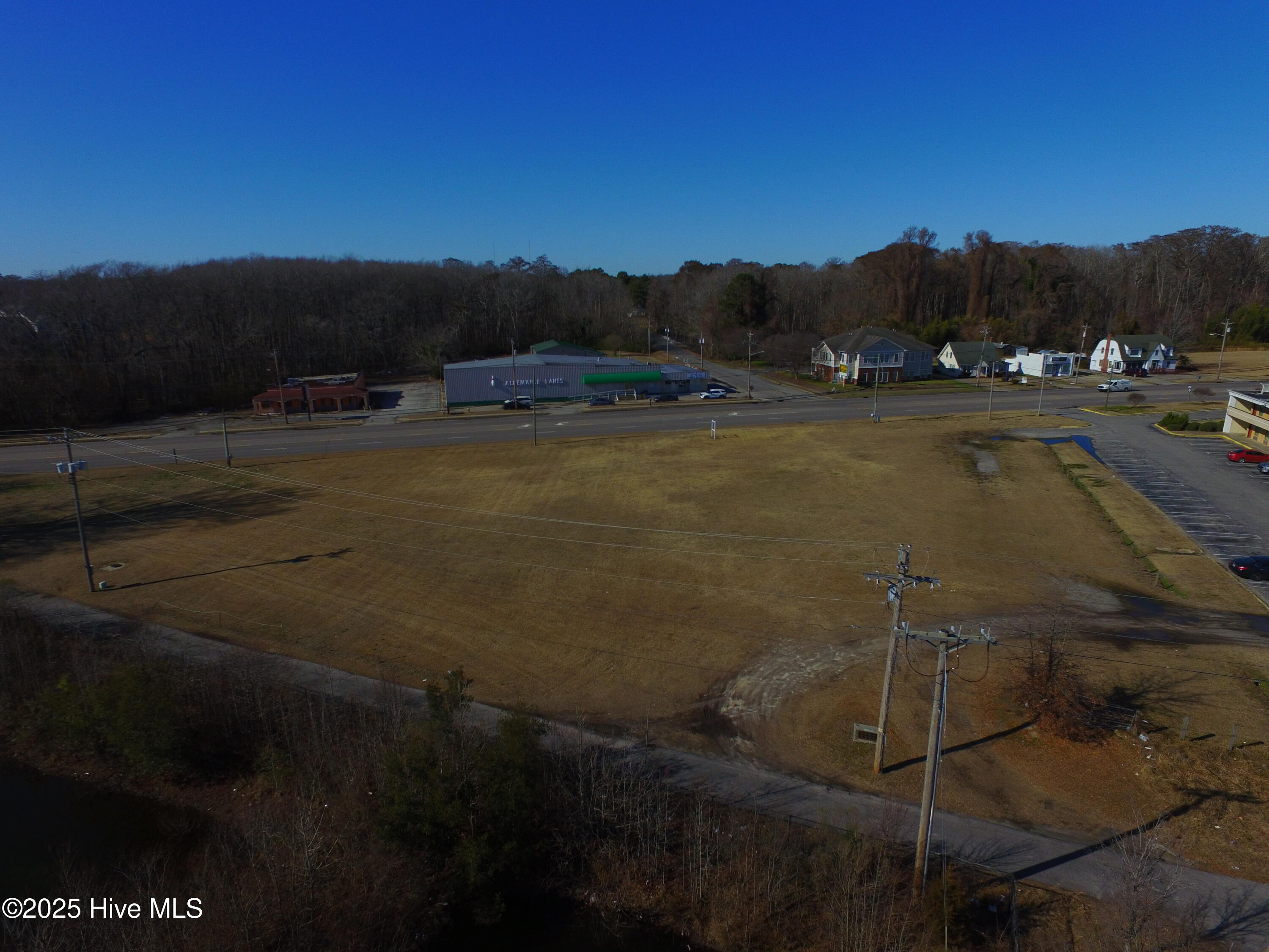 530 S Hughes Boulevard Property Photo 3