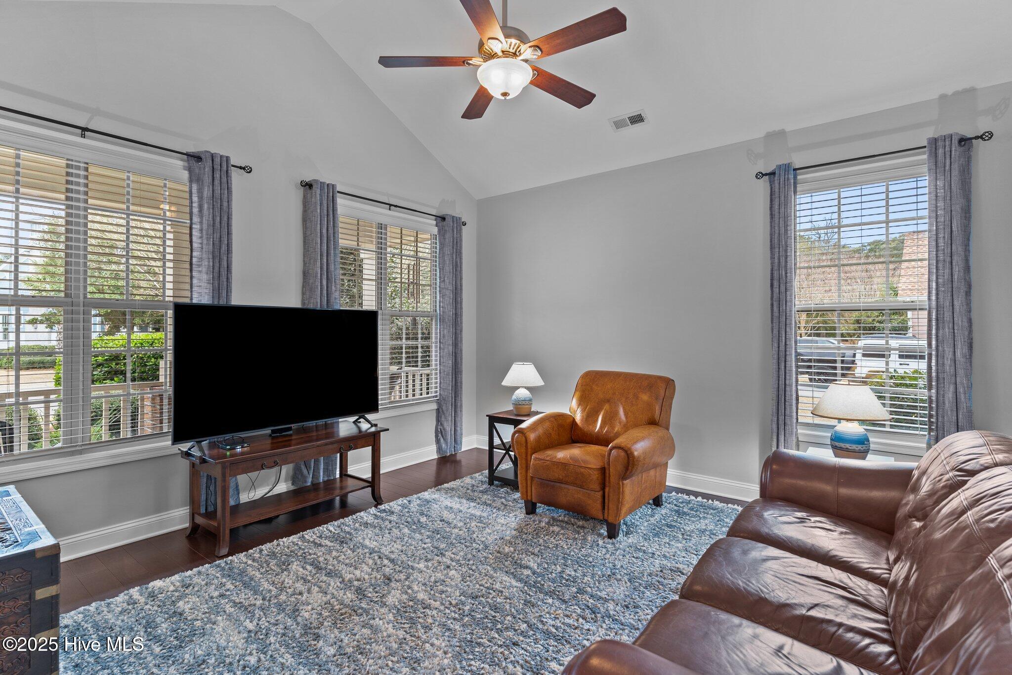 817 Cupola Drive Property Photo 4