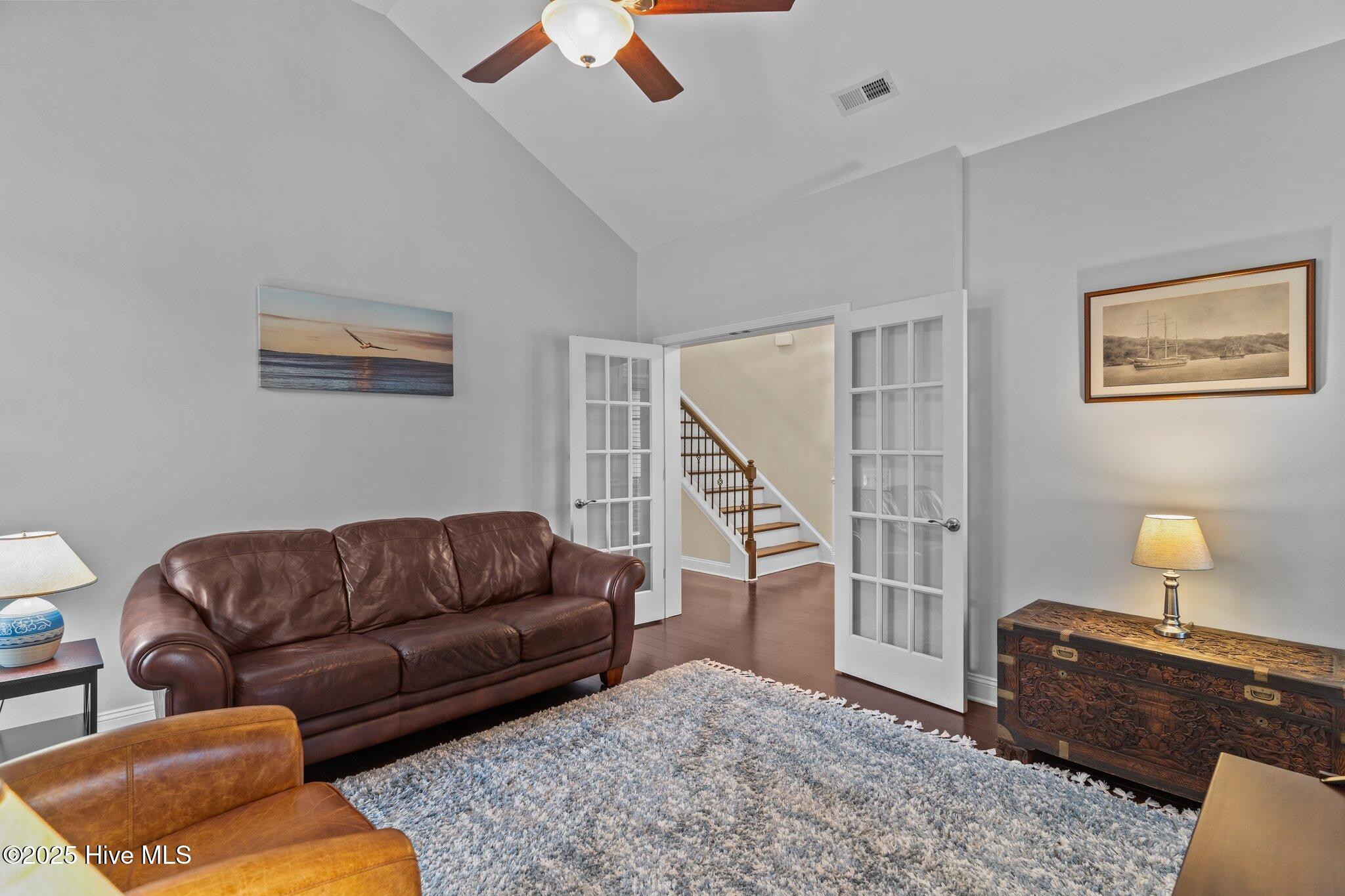 817 Cupola Drive Property Photo 5