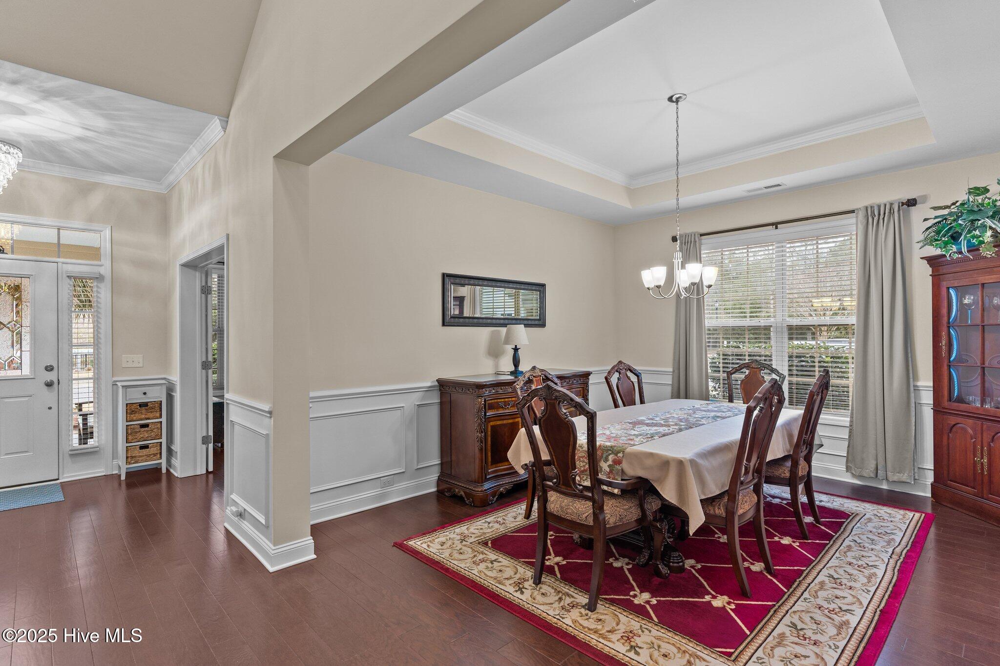 817 Cupola Drive Property Photo 8