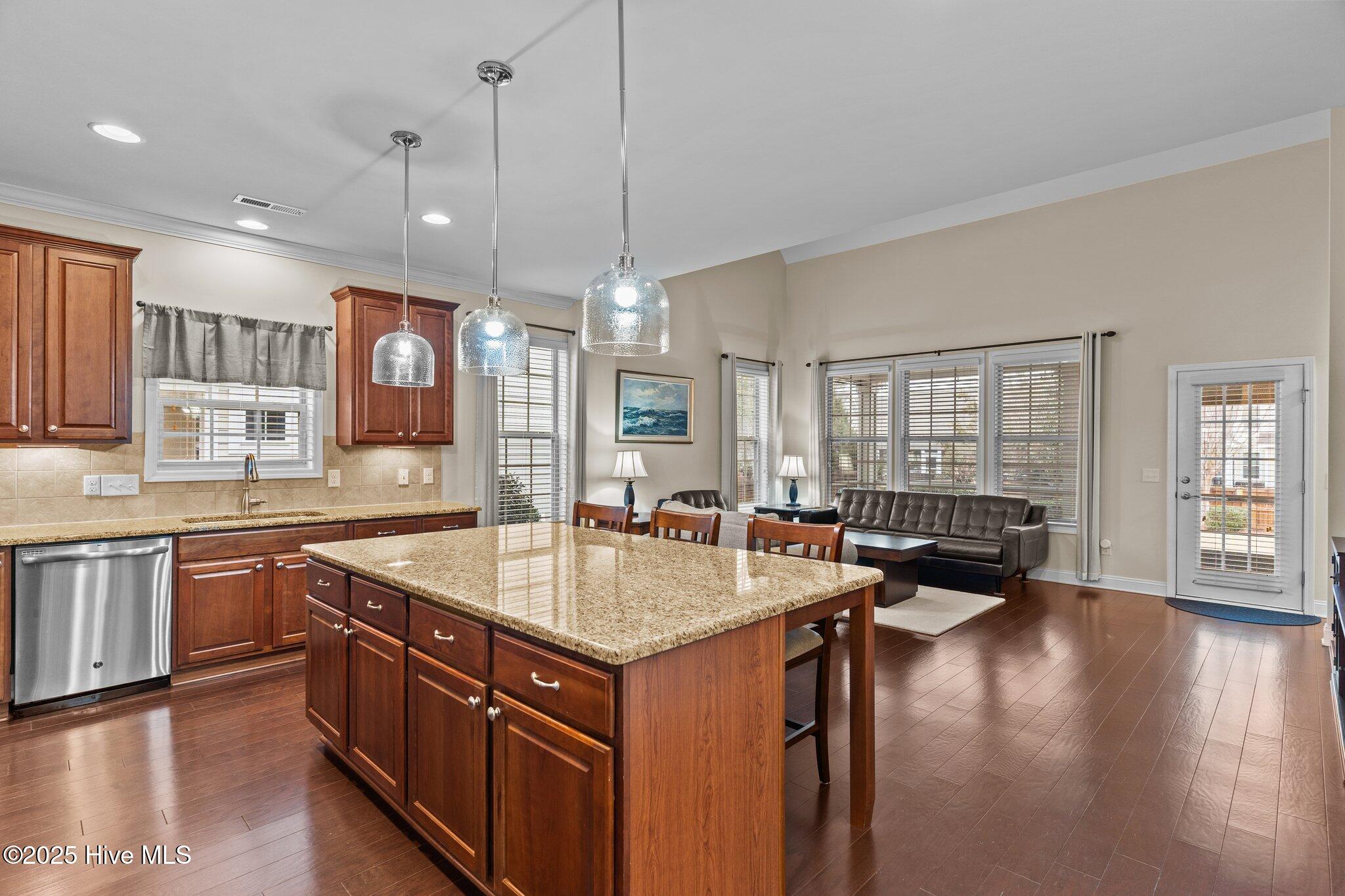 817 Cupola Drive Property Photo 10