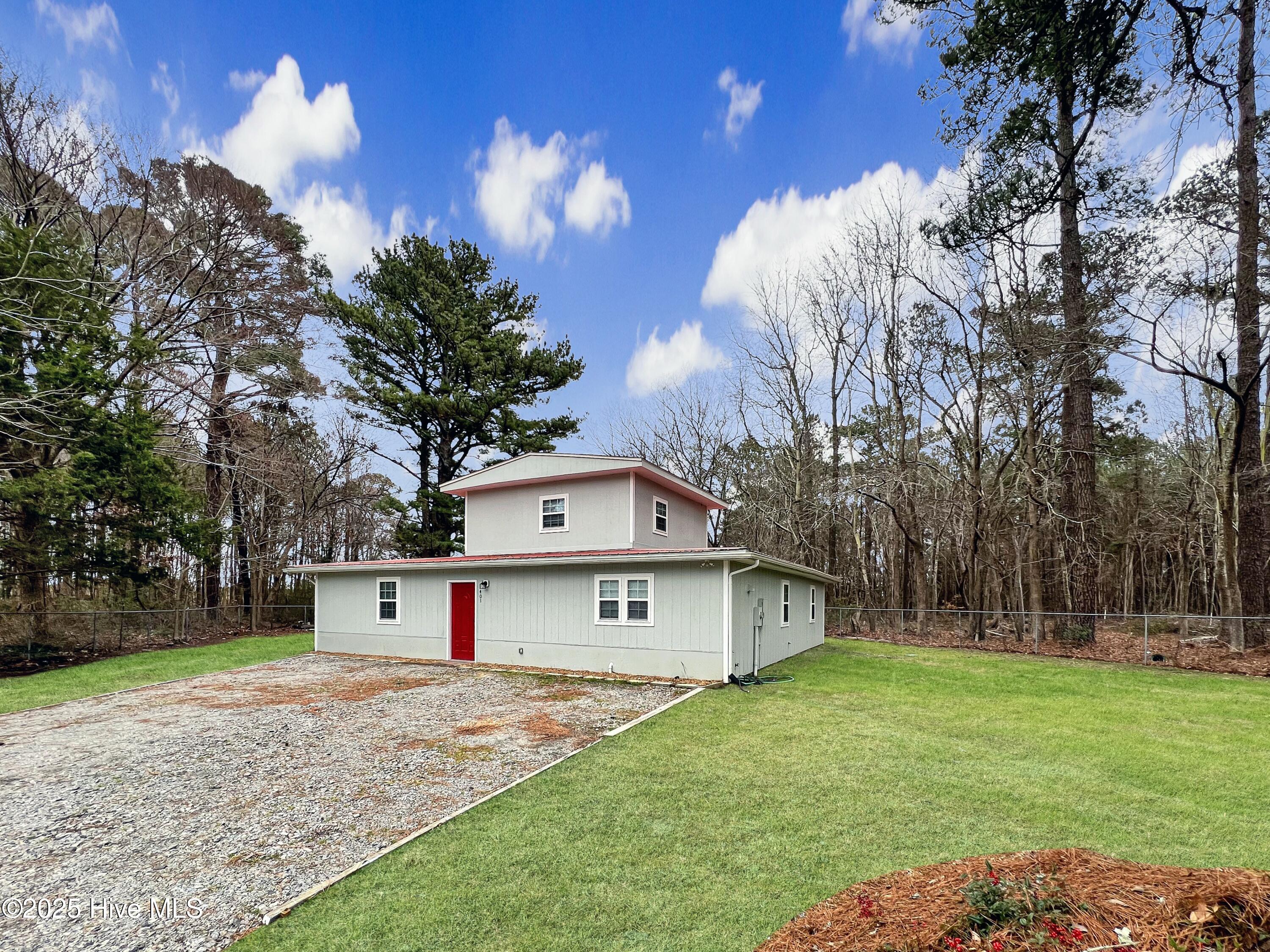401 White Oak Drive Property Photo
