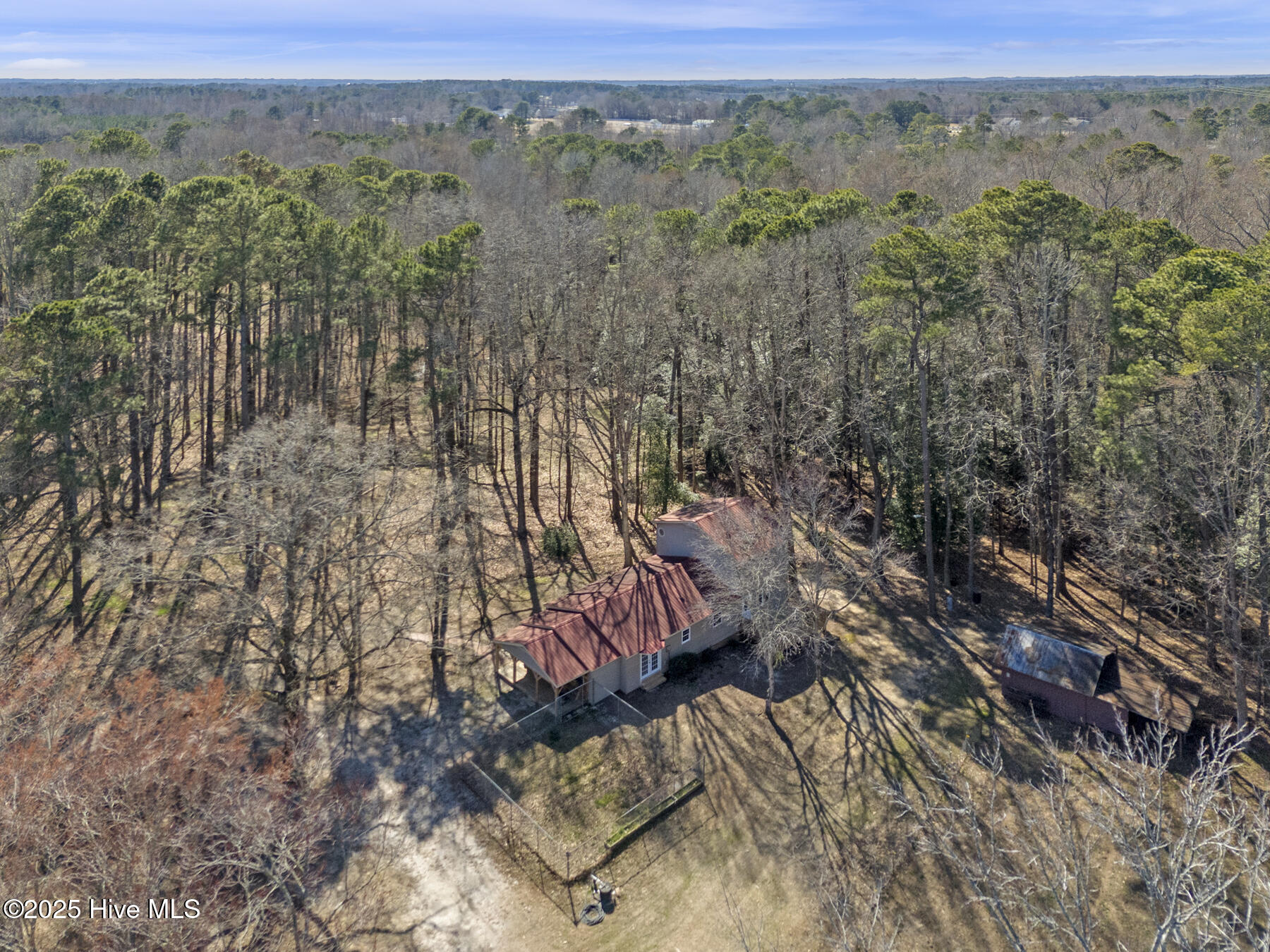 577 Dixon Road Unit D Property Photo 4