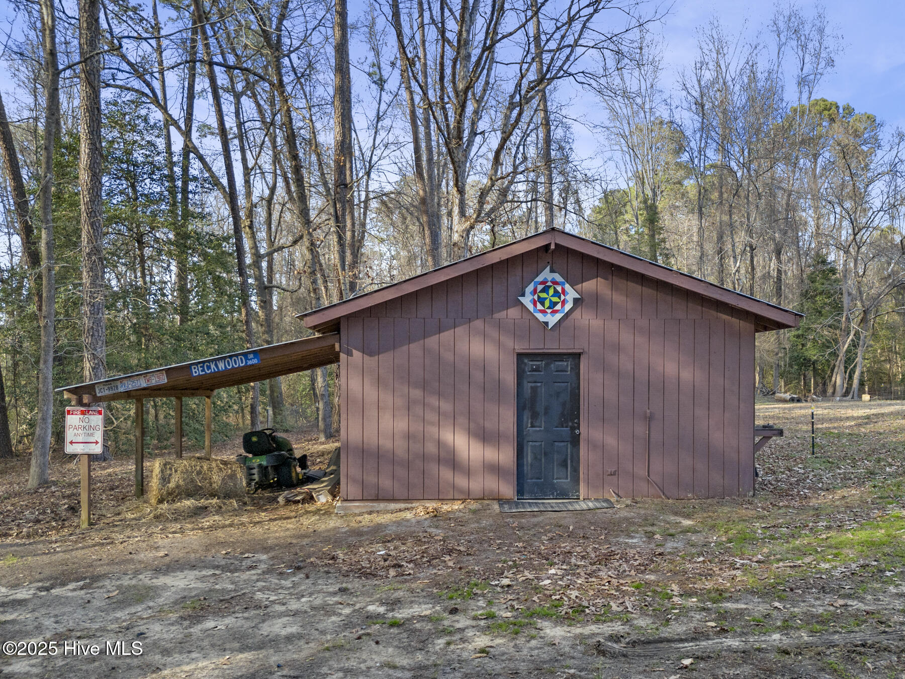 577 Dixon Road Unit D Property Photo 47