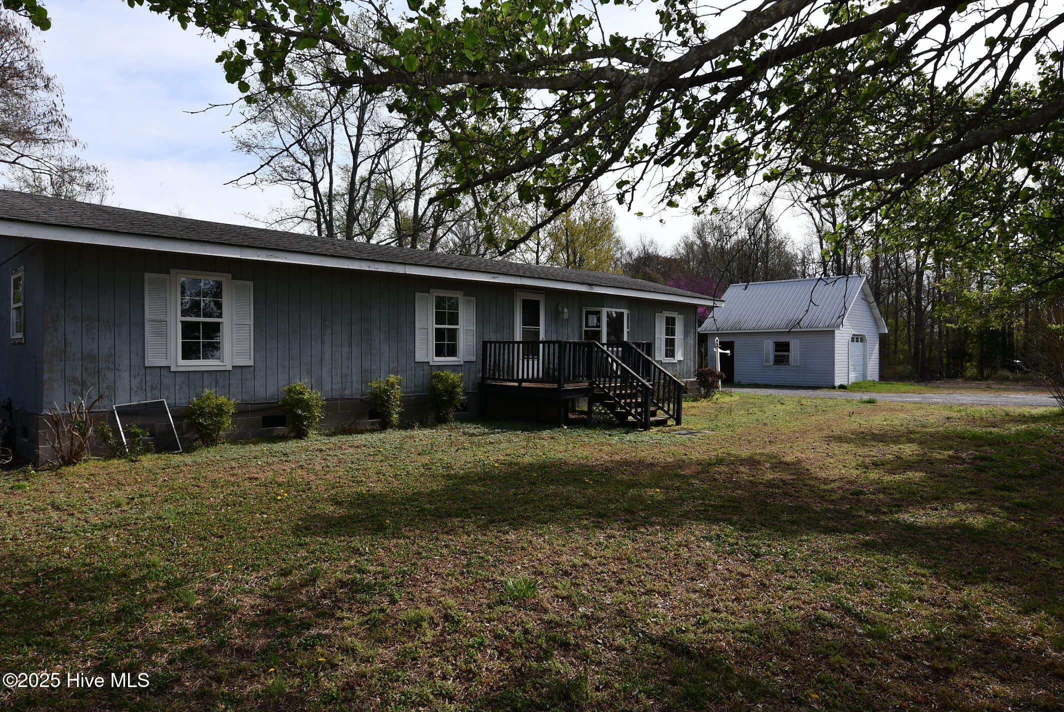 8703 Newland Road Property Photo