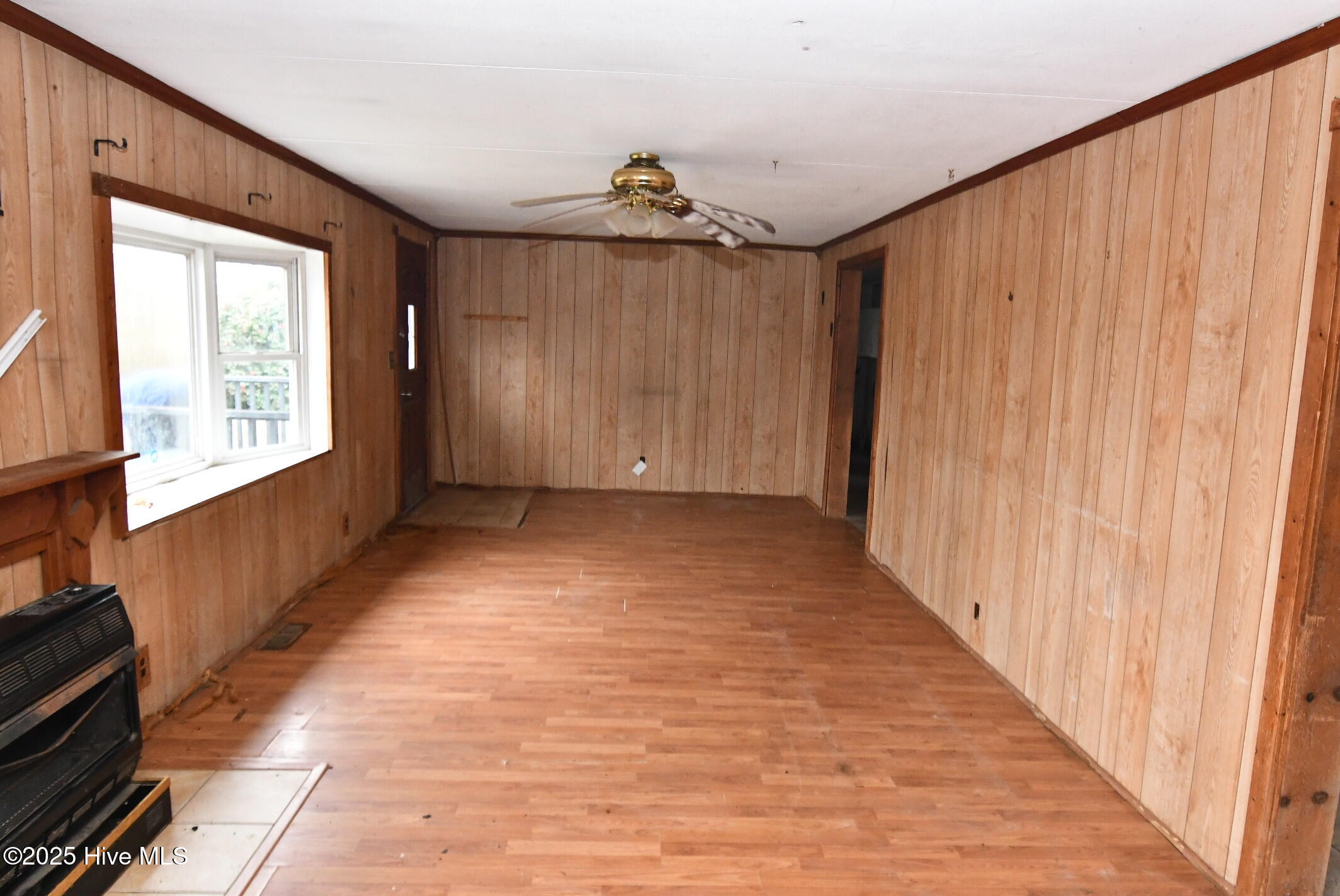 8703 Newland Road Property Photo 4