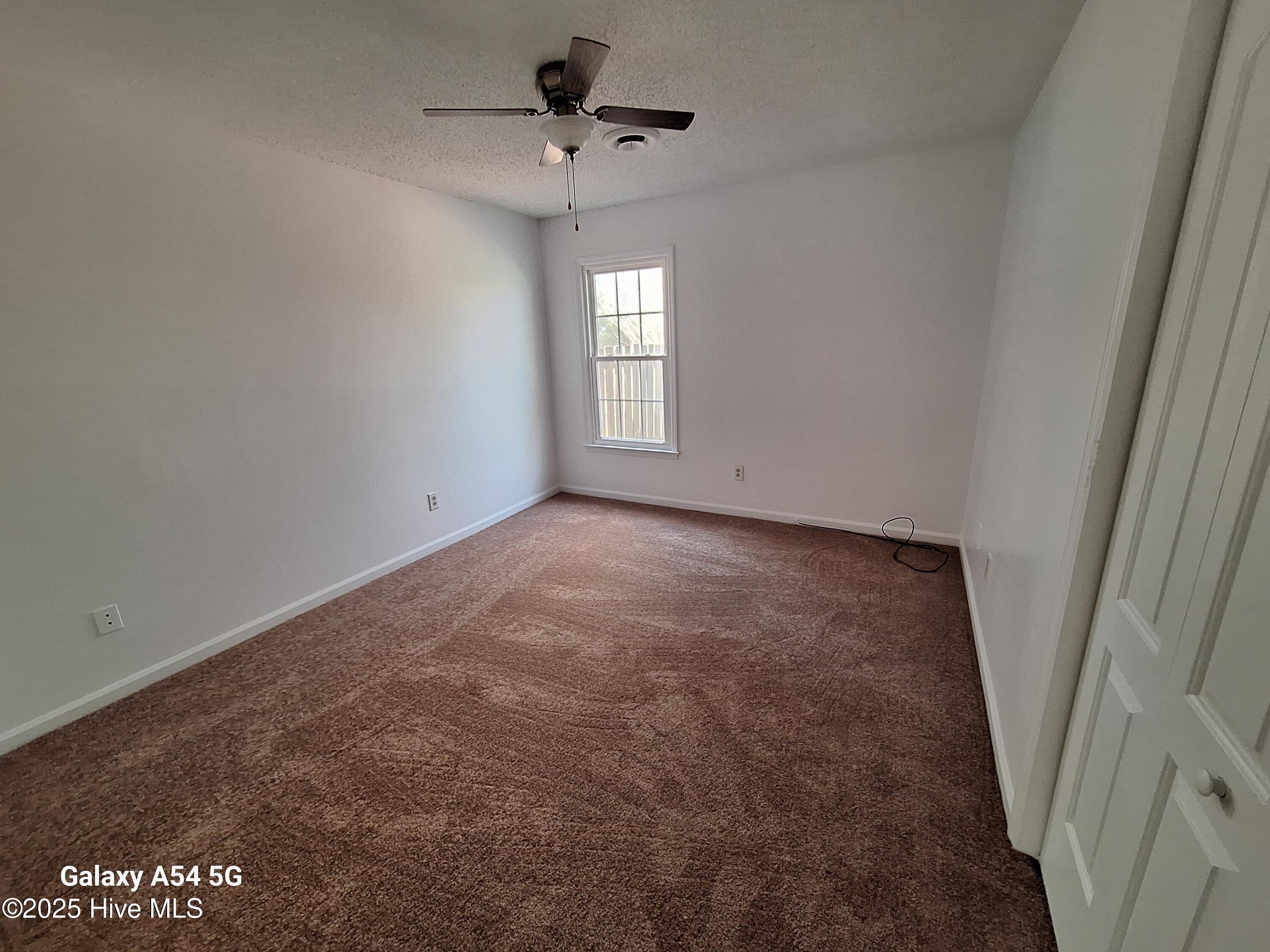 135 Twin Wood Drive Property Photo 6